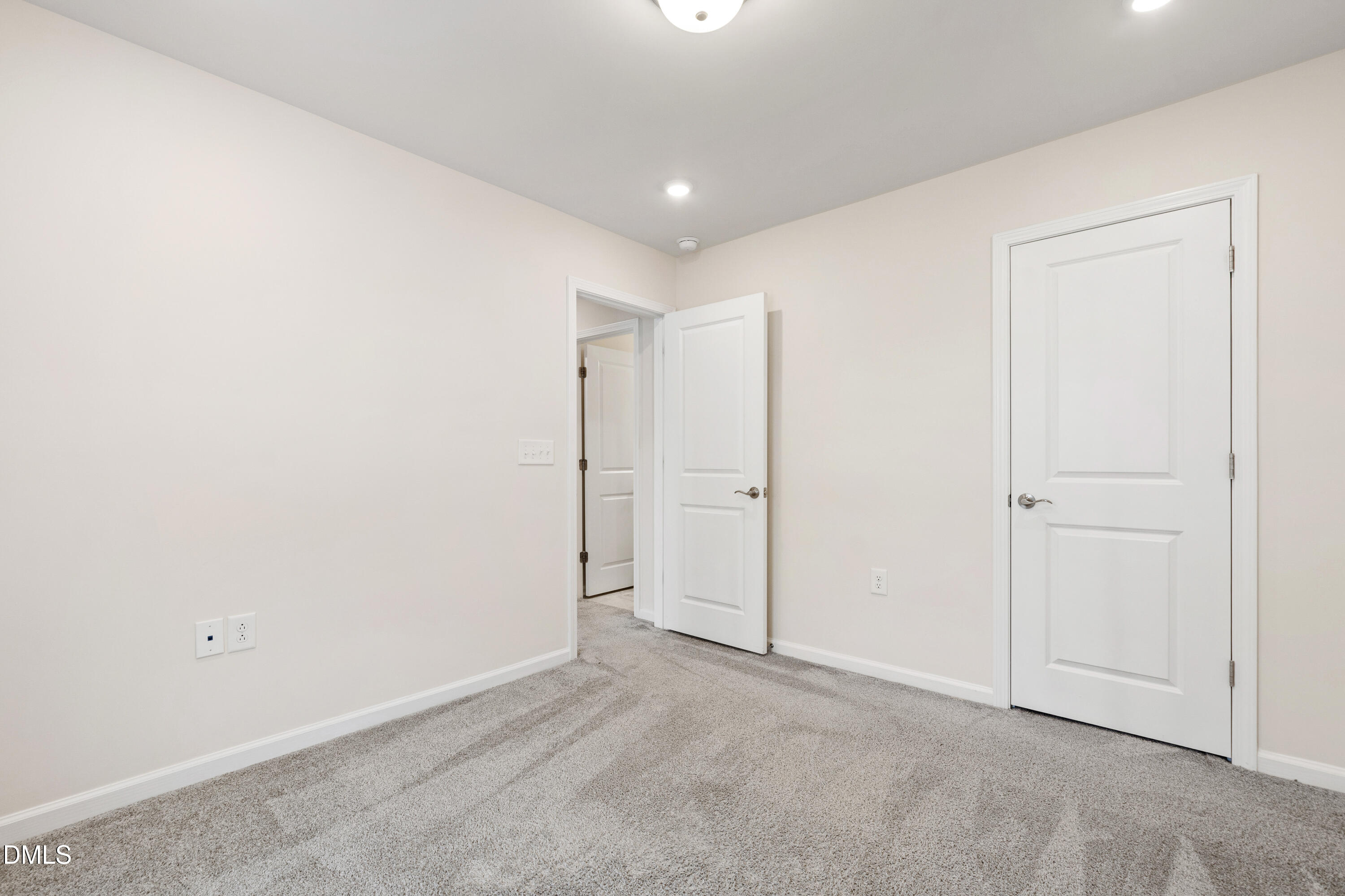 1109 Sycaten Street