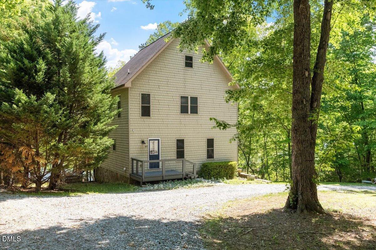 160 Stillwater Lane