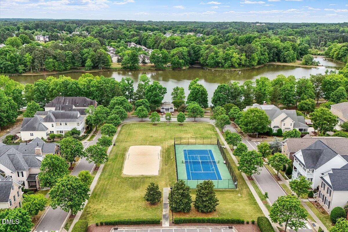 800 Gathering Park Circle # 304