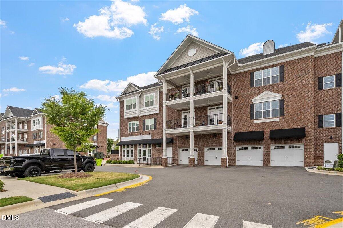800 Gathering Park Circle # 304