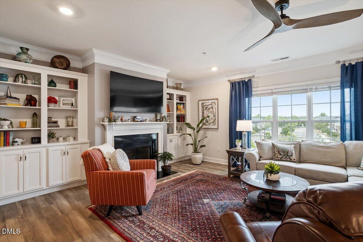 800 Gathering Park Circle # 304
