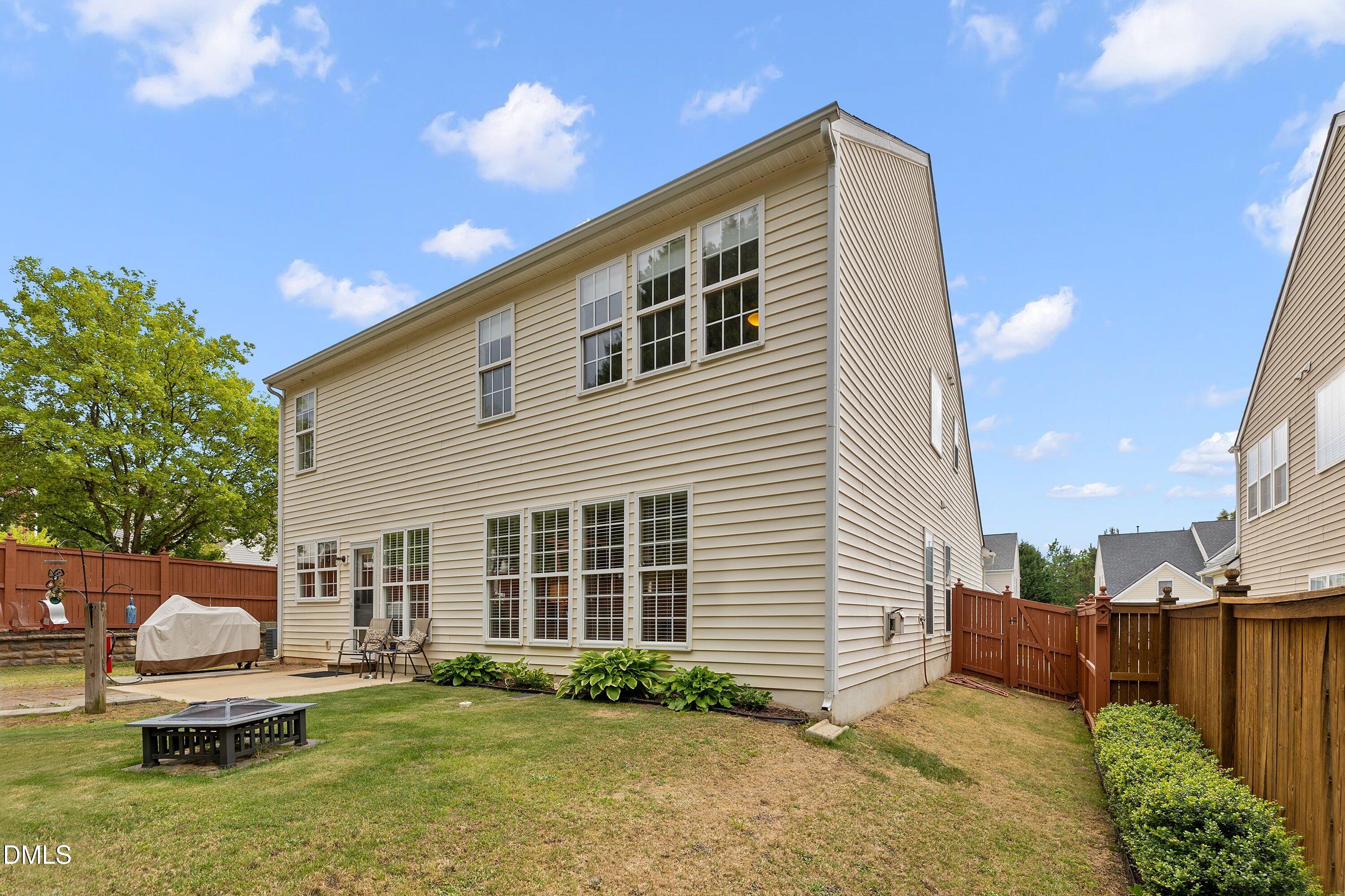 7400 Silver View Lane