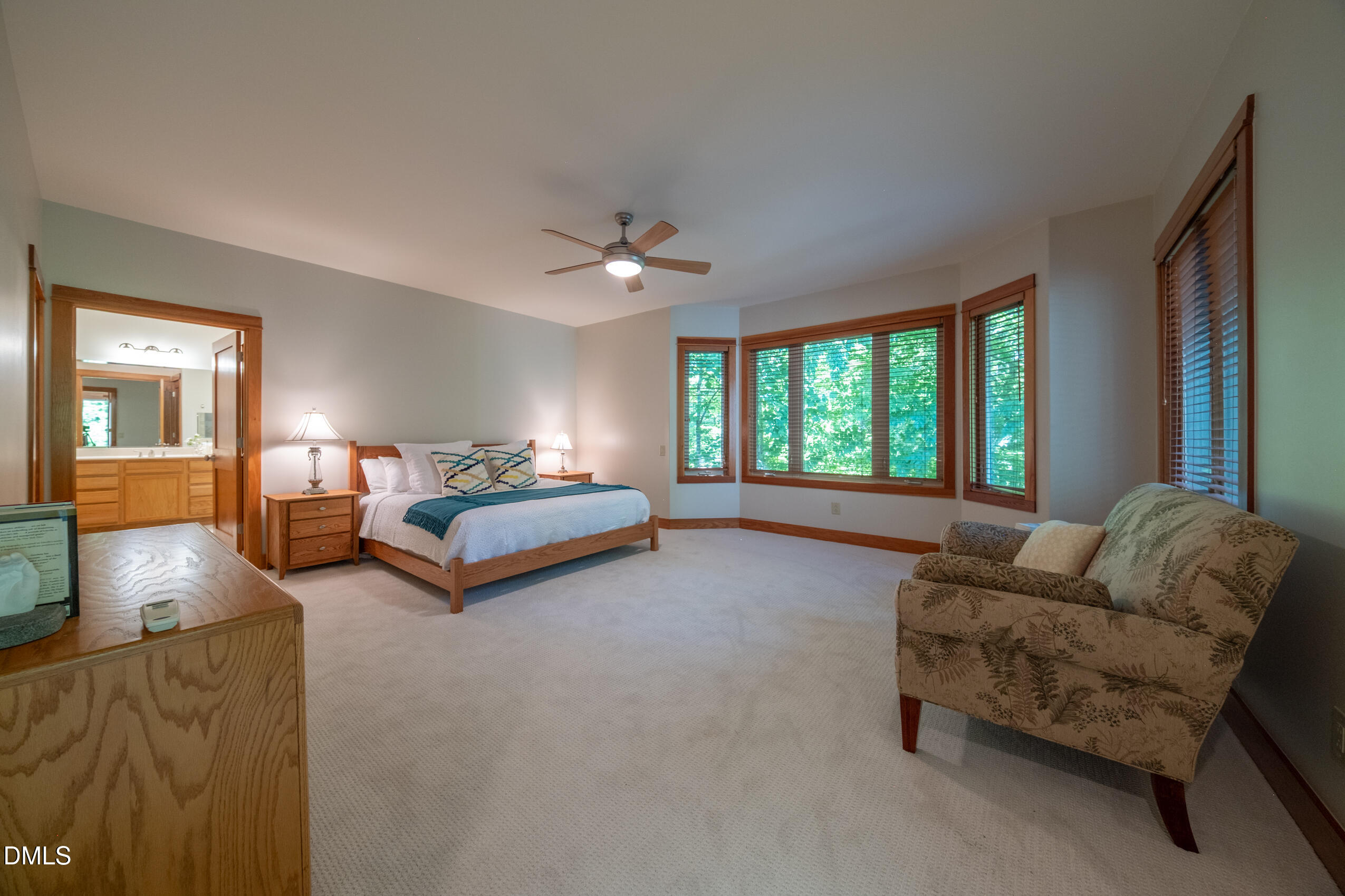 2390 Lamont Norwood Road