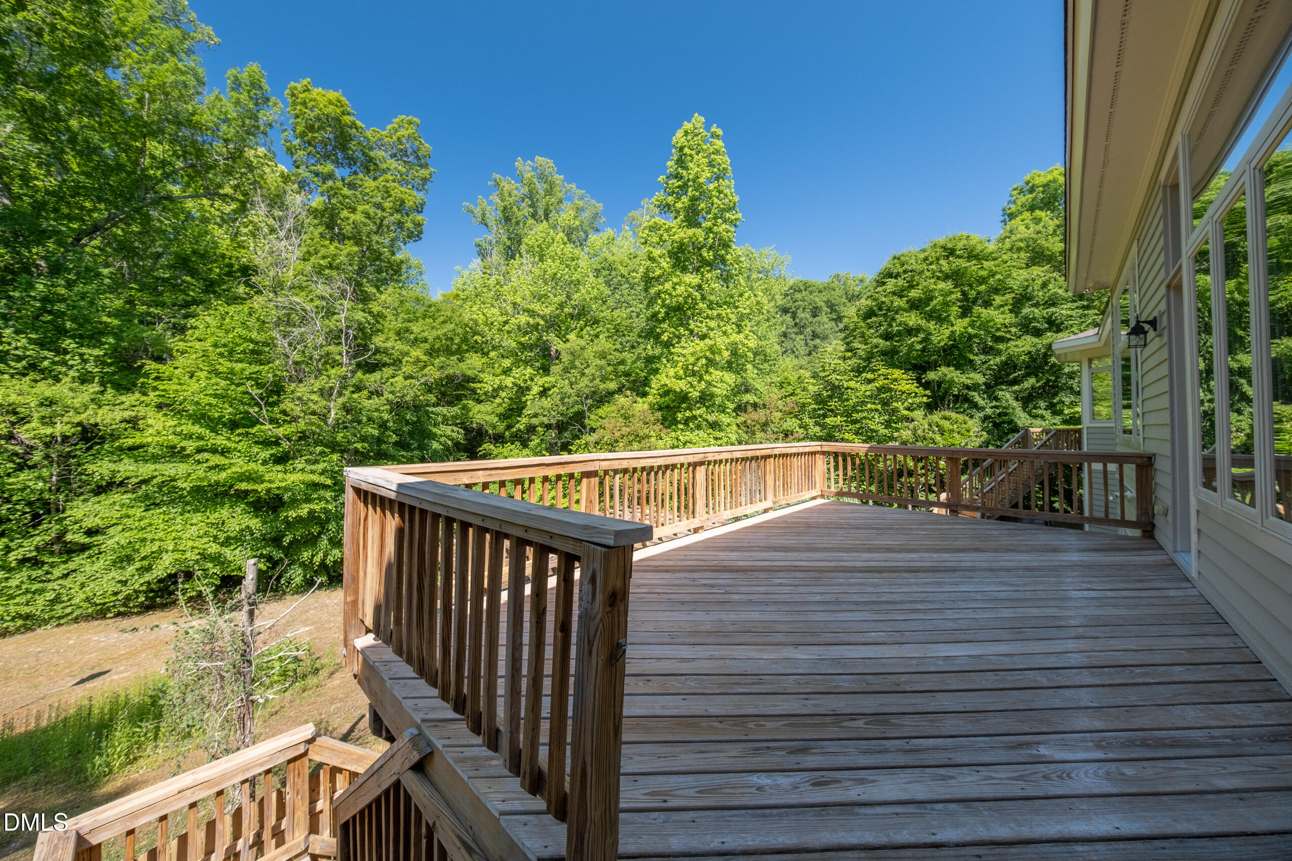 2390 Lamont Norwood Road