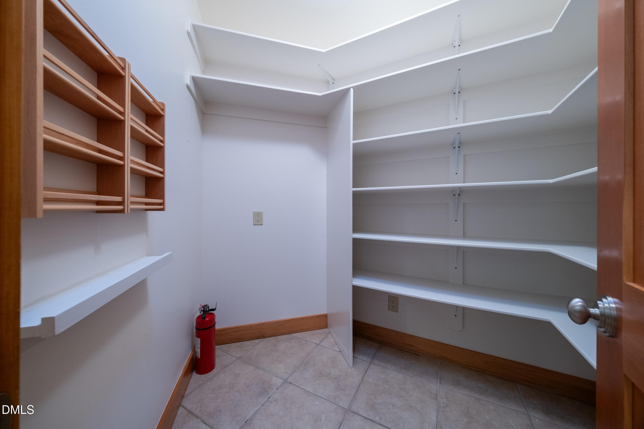 2390 Lamont Norwood Road