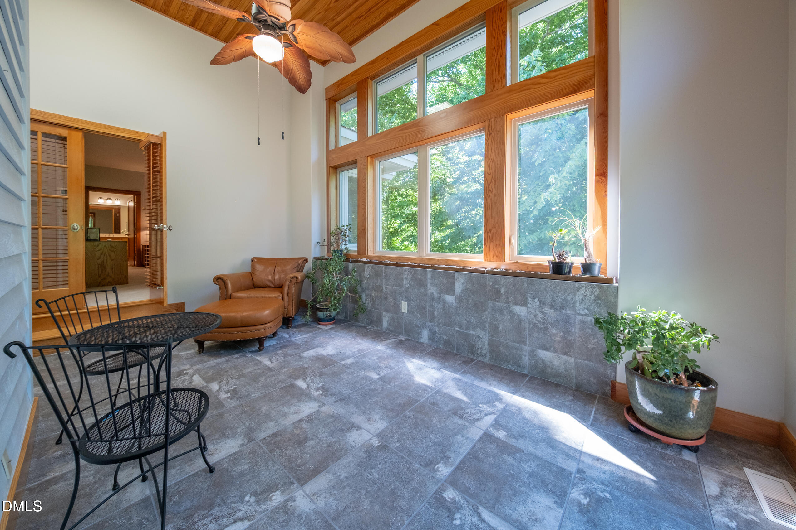2390 Lamont Norwood Road