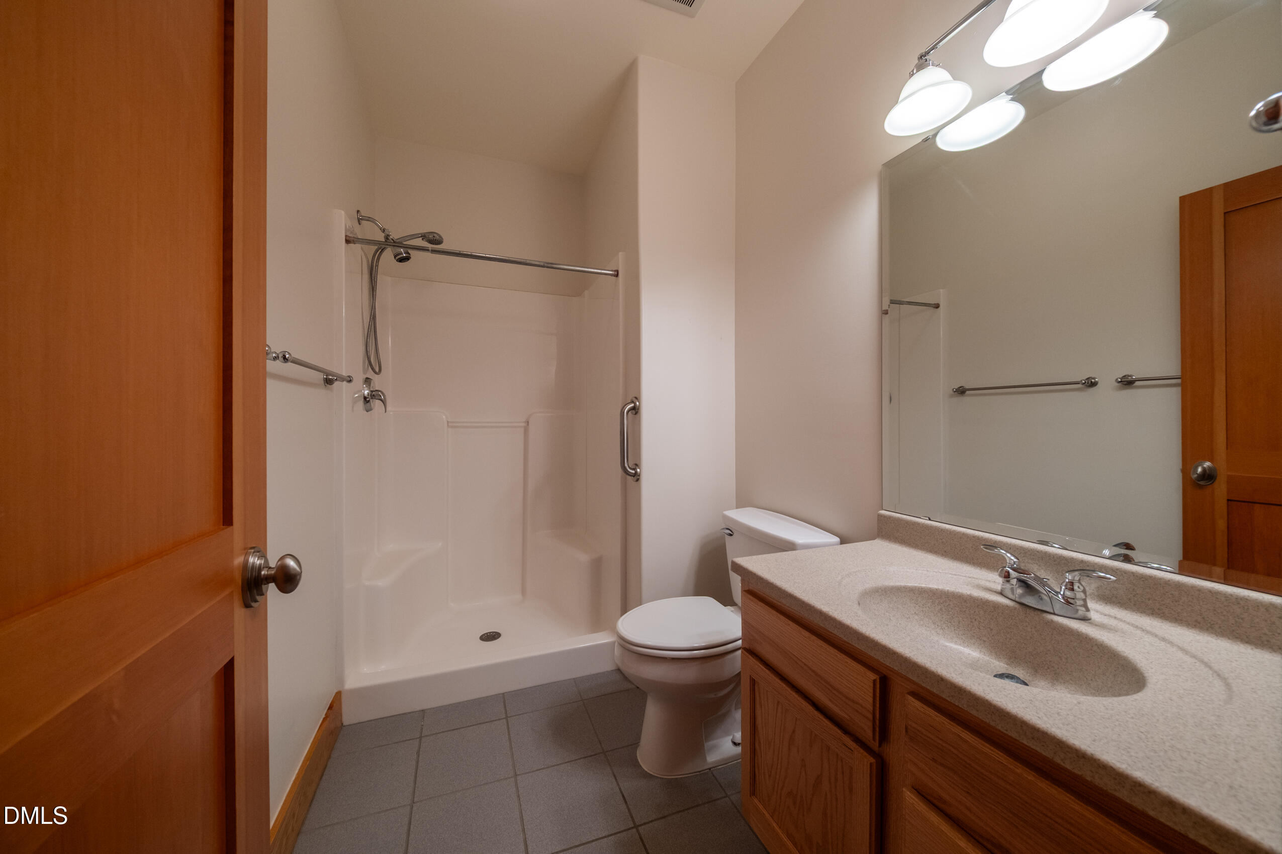 2390 Lamont Norwood Road