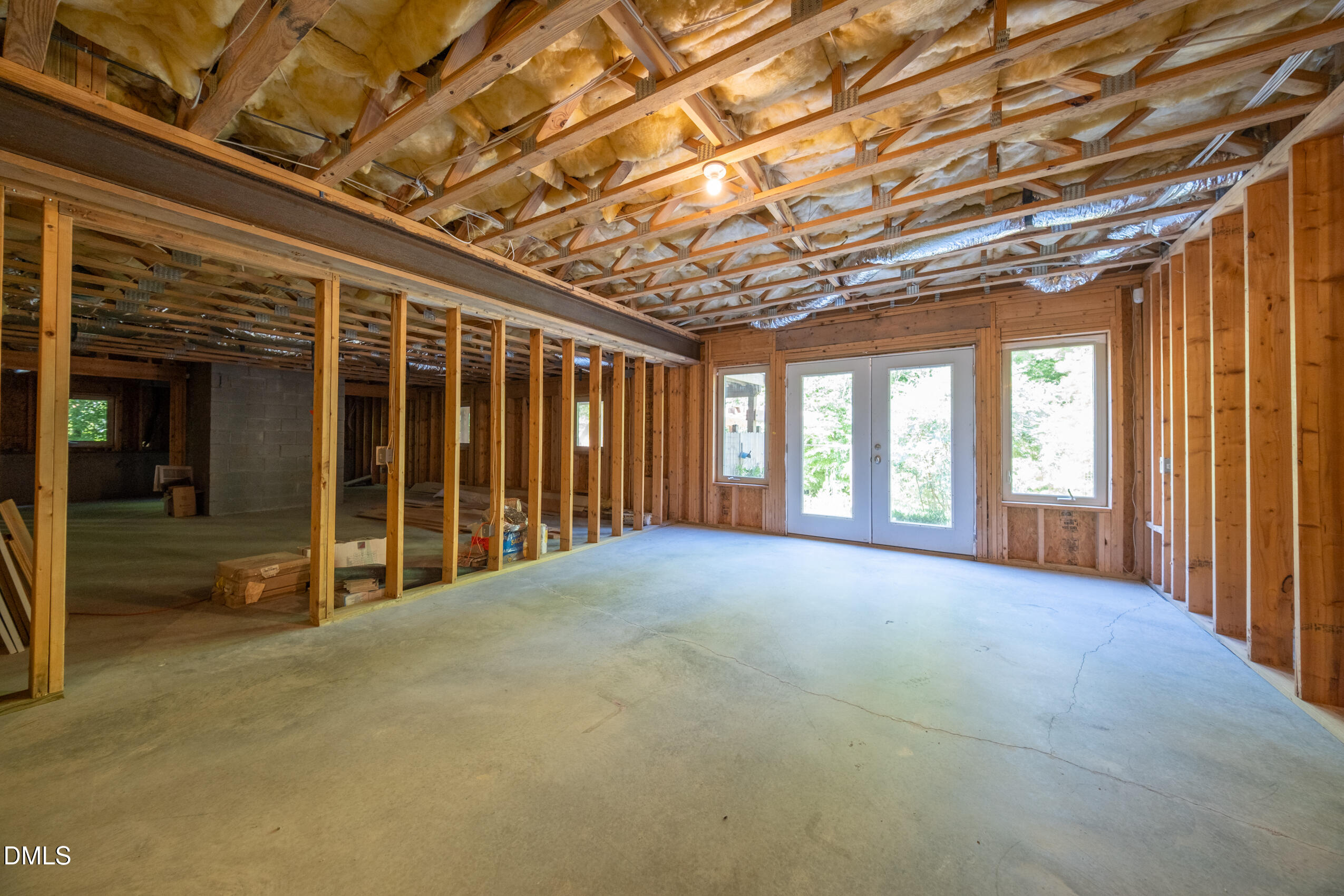 2390 Lamont Norwood Road