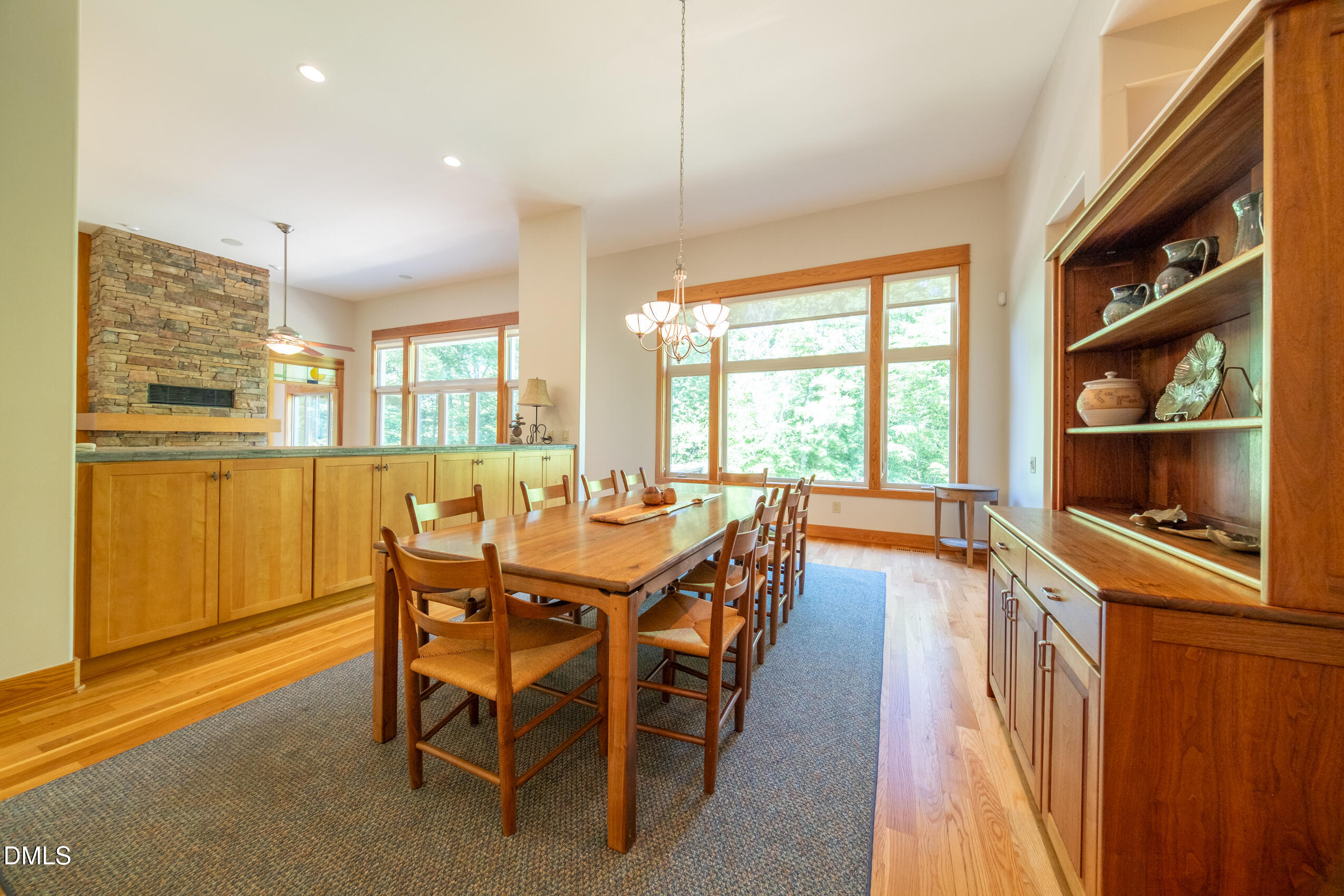 2390 Lamont Norwood Road