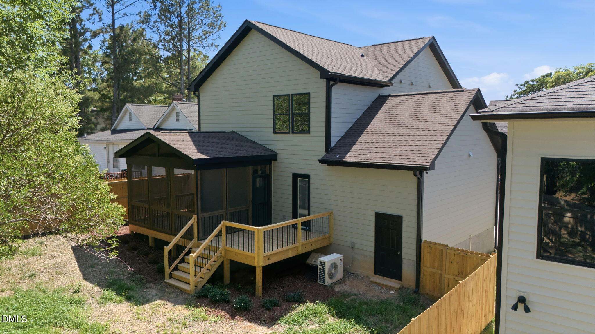 1404 Gearwood Avenue