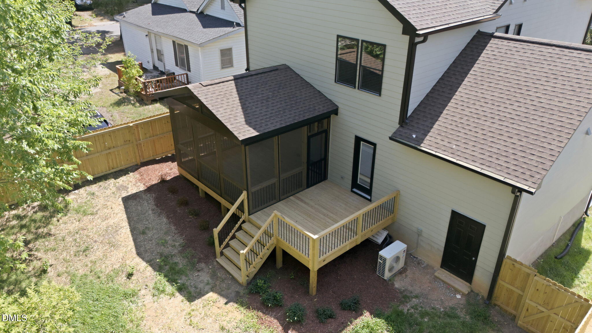 1404 Gearwood Avenue
