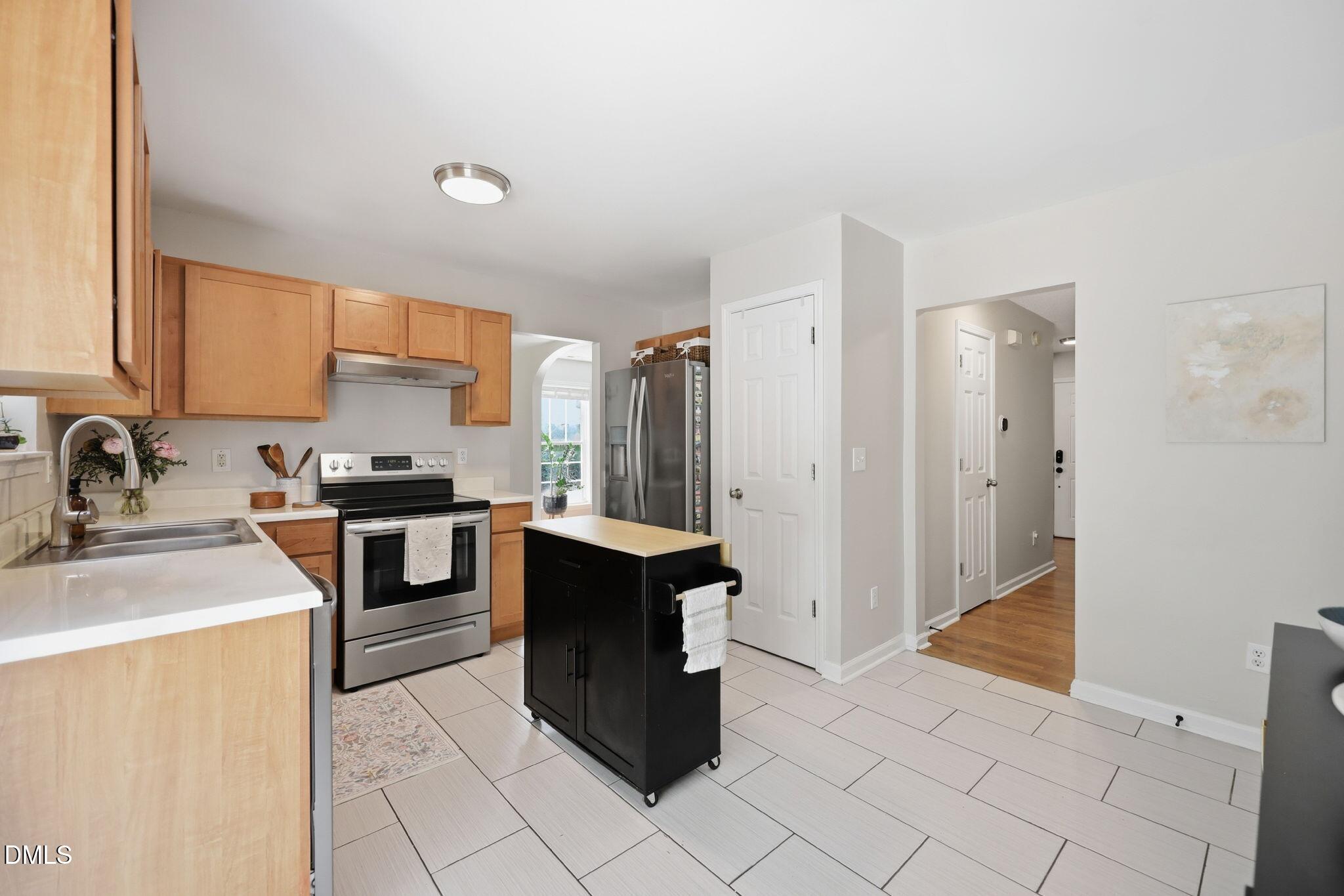 1603 Oak Grove Parkway