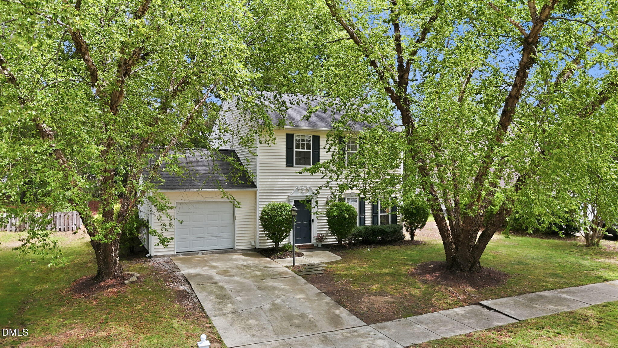 1603 Oak Grove Parkway