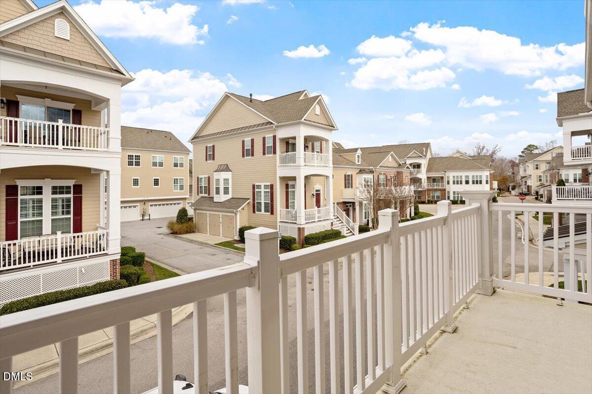 10530 Sablewood Drive # 215