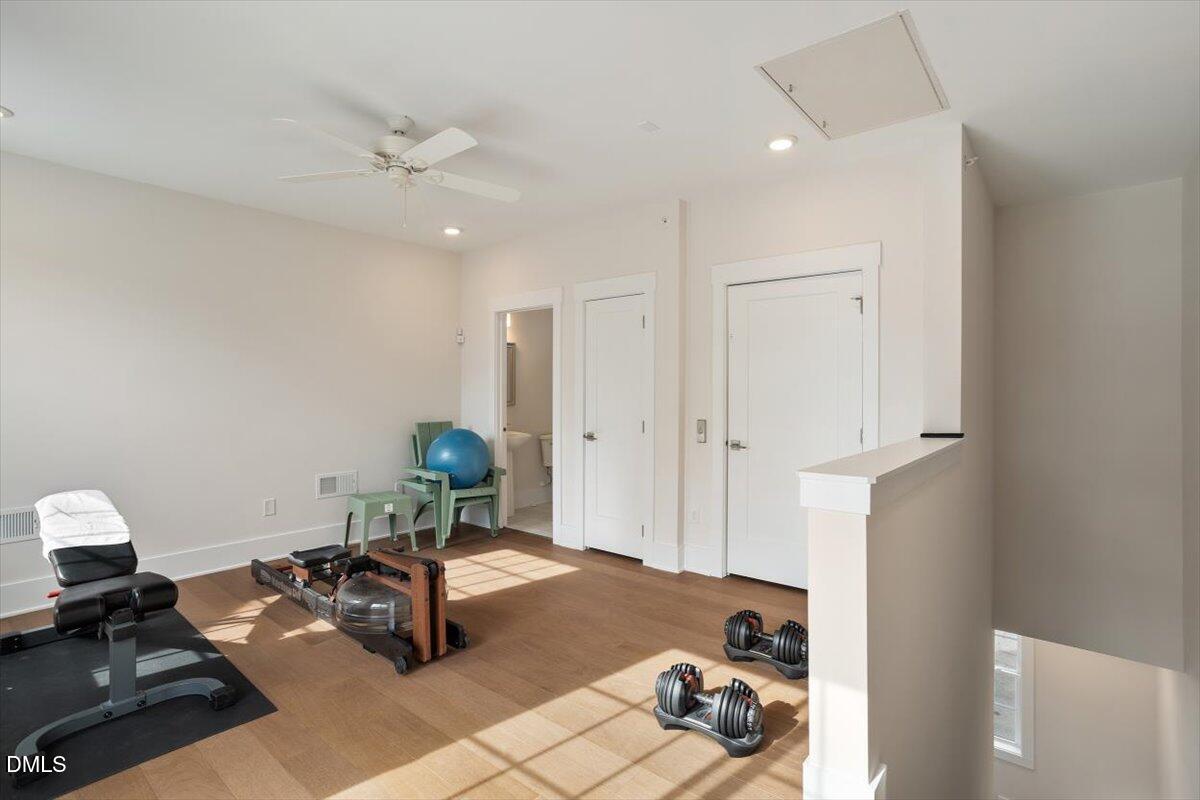 10530 Sablewood Drive # 215