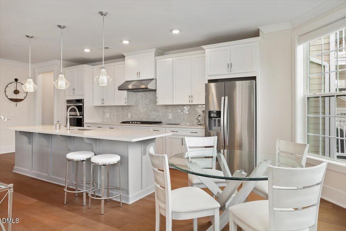 10530 Sablewood Drive # 215