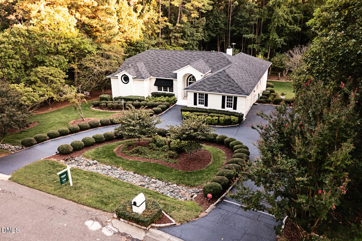 1823 Grande Oaks Road