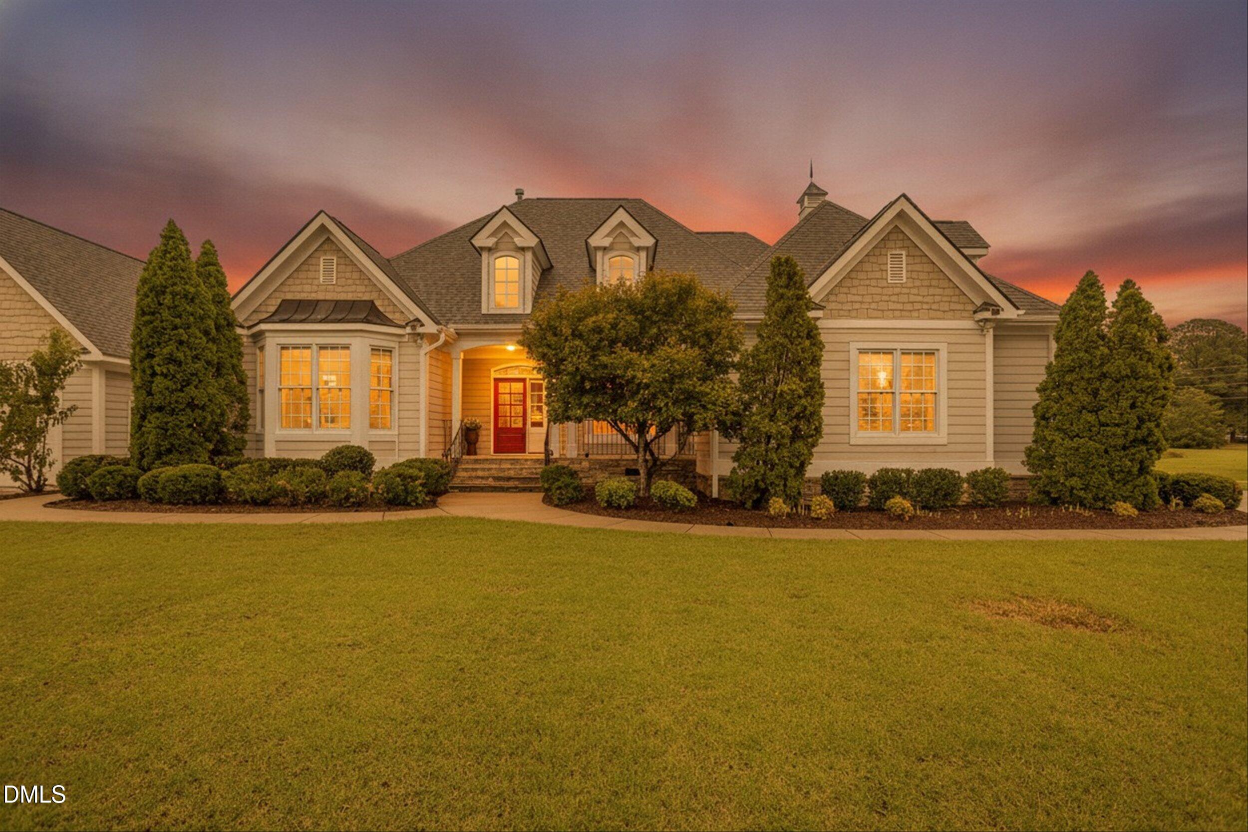 20 Magnolia Lane