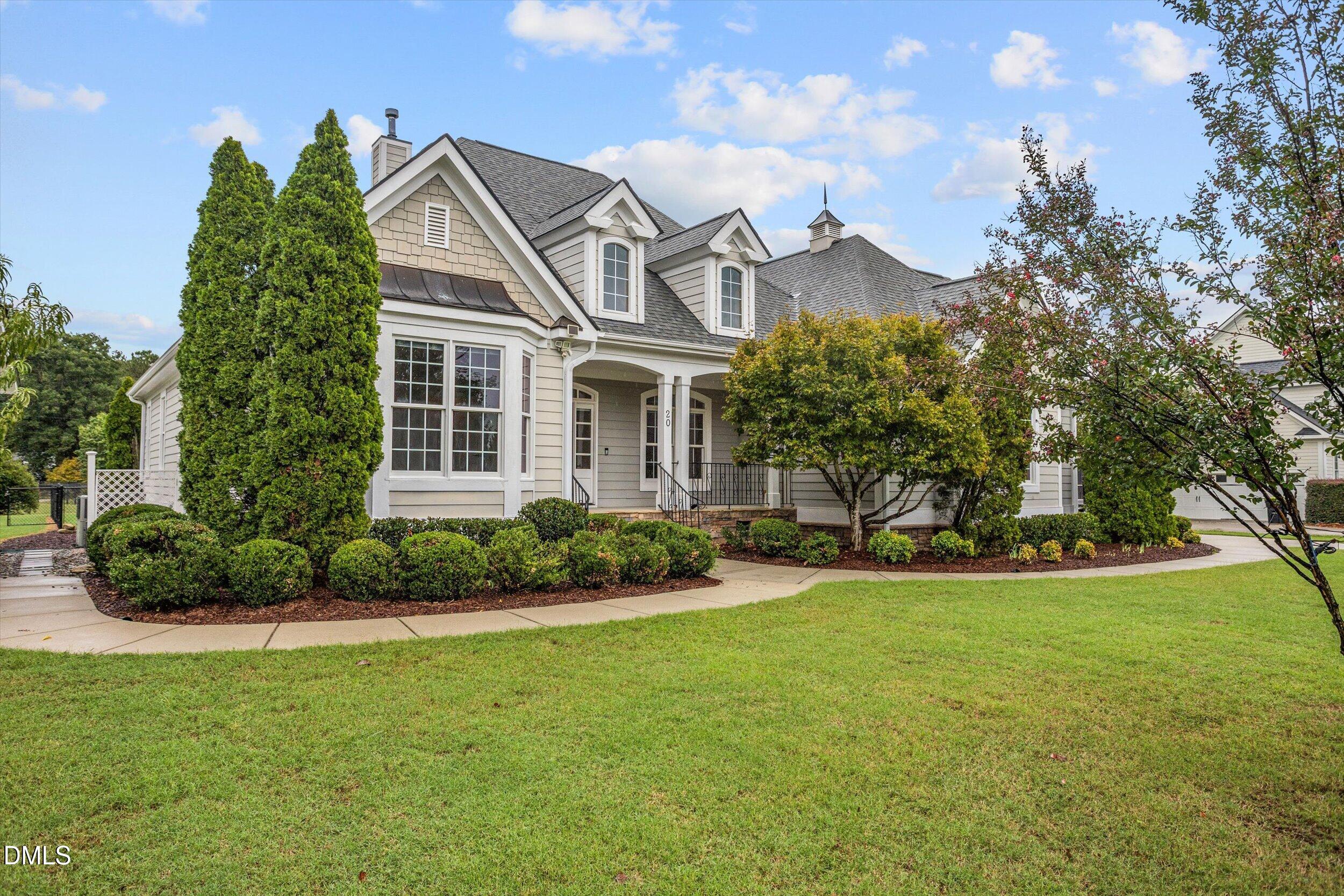 20 Magnolia Lane