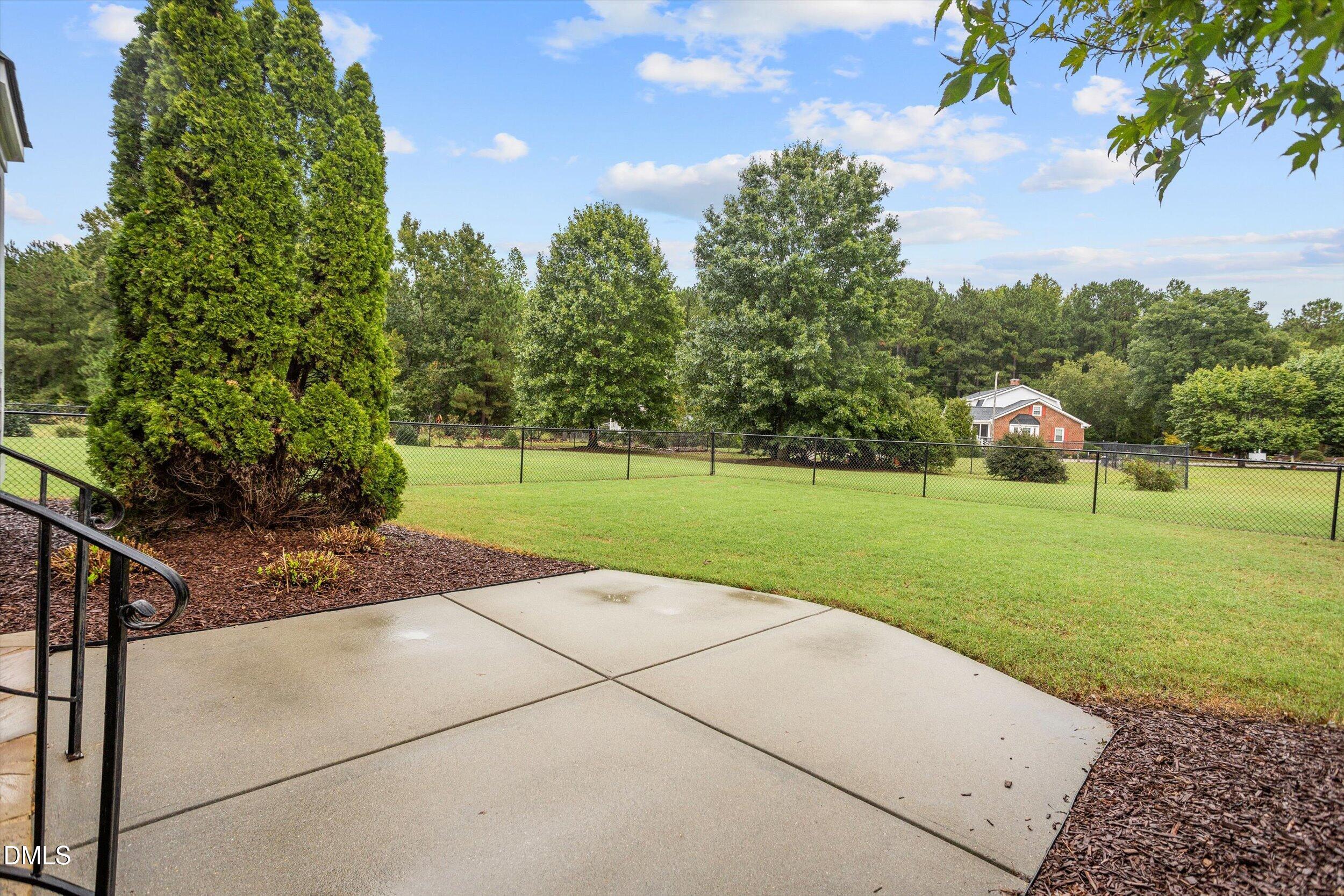 20 Magnolia Lane