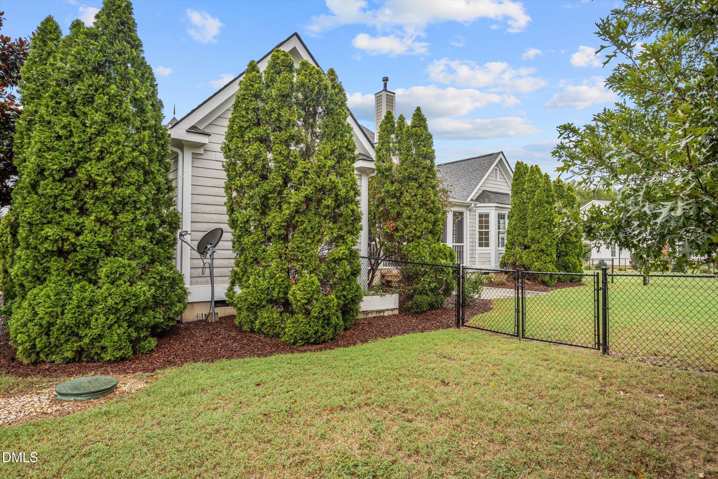 20 Magnolia Lane