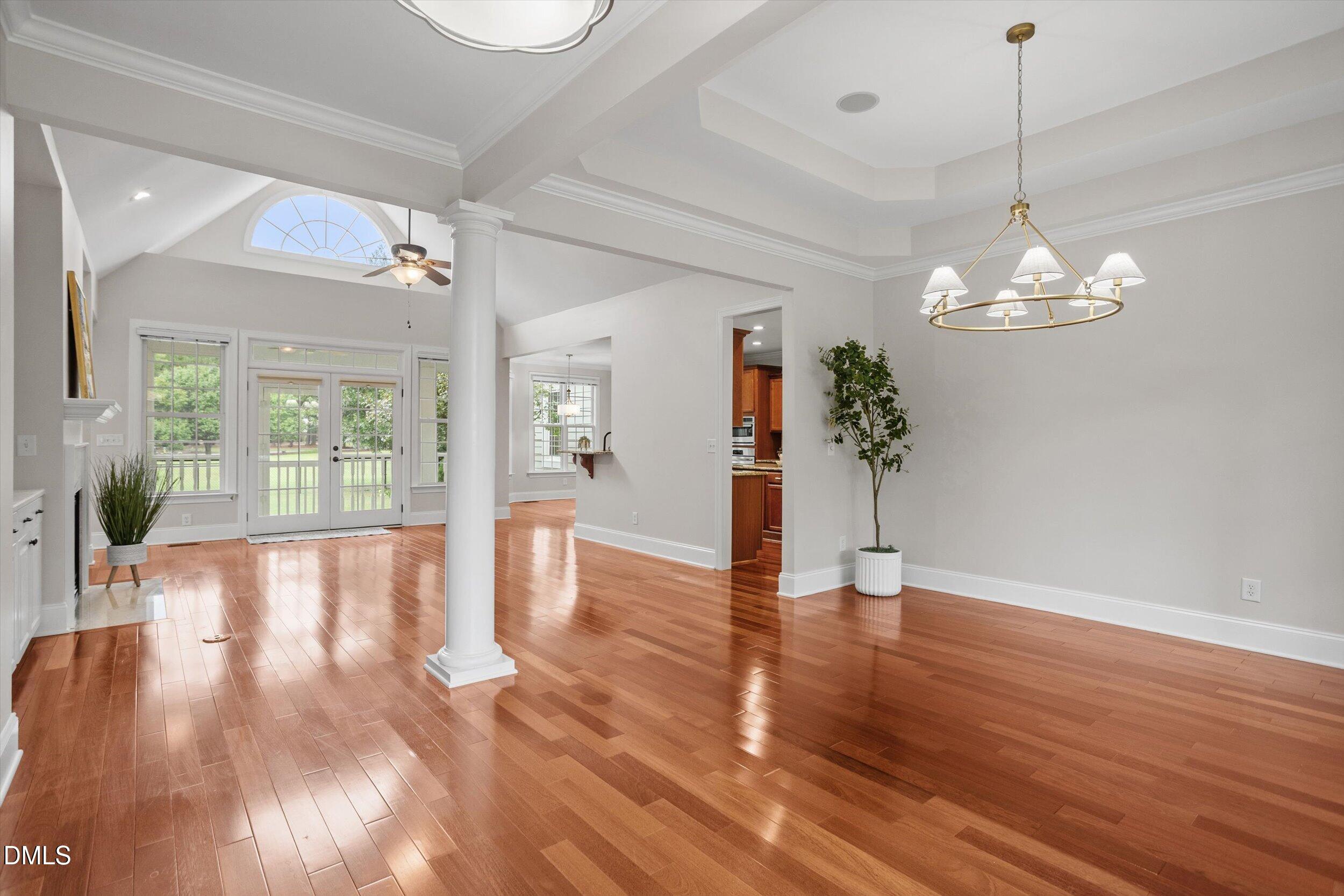 20 Magnolia Lane