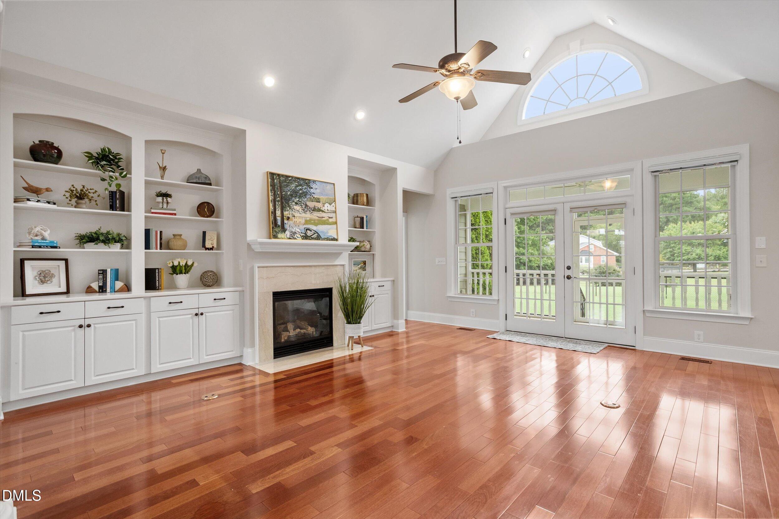 20 Magnolia Lane