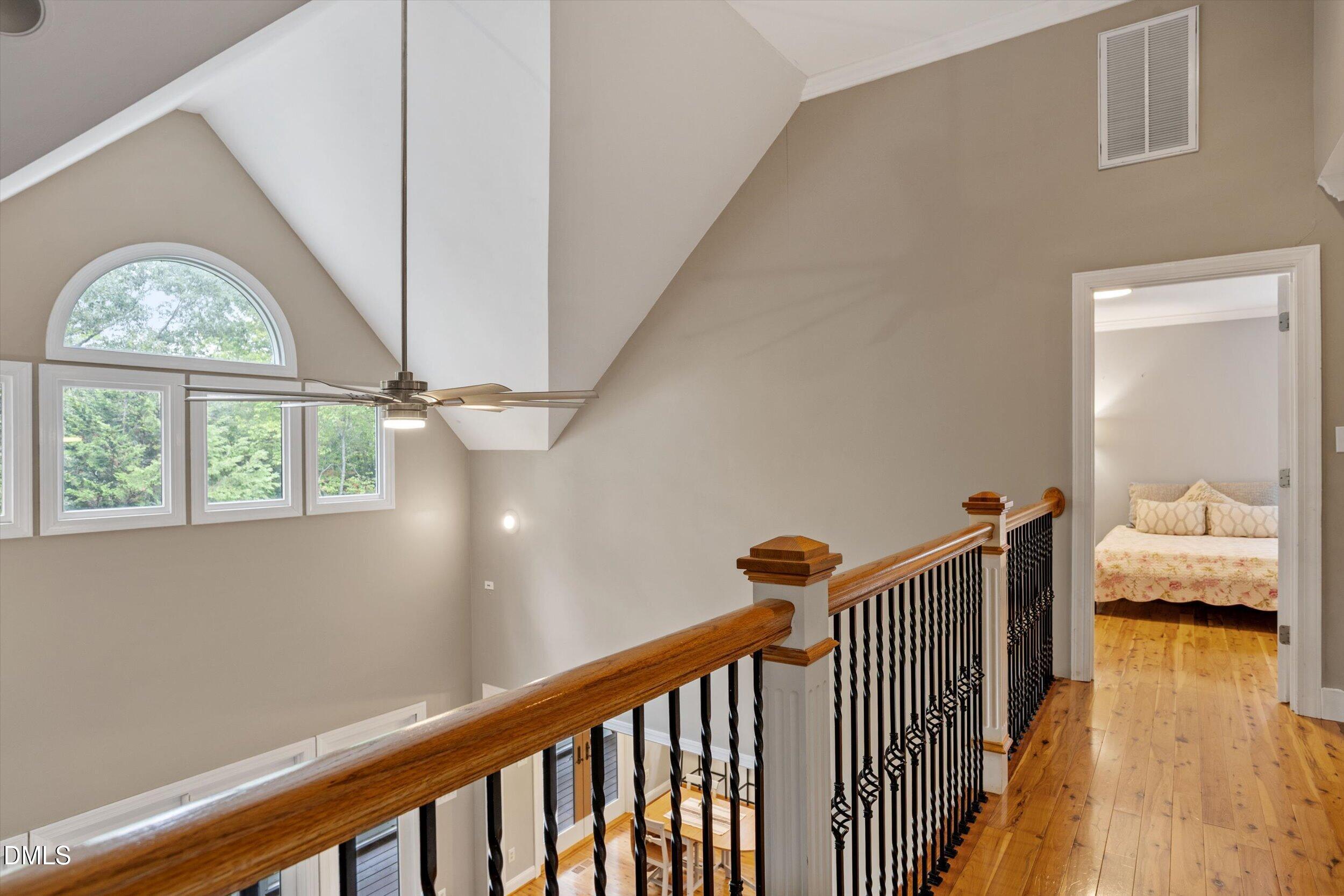 303 Bowen Road