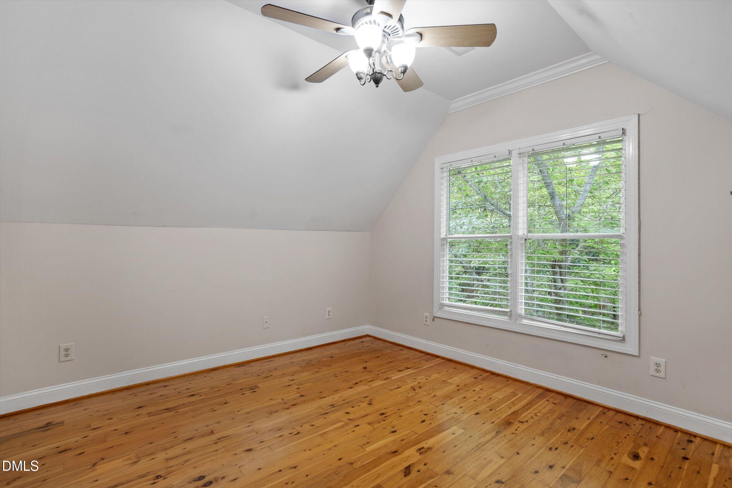 303 Bowen Road