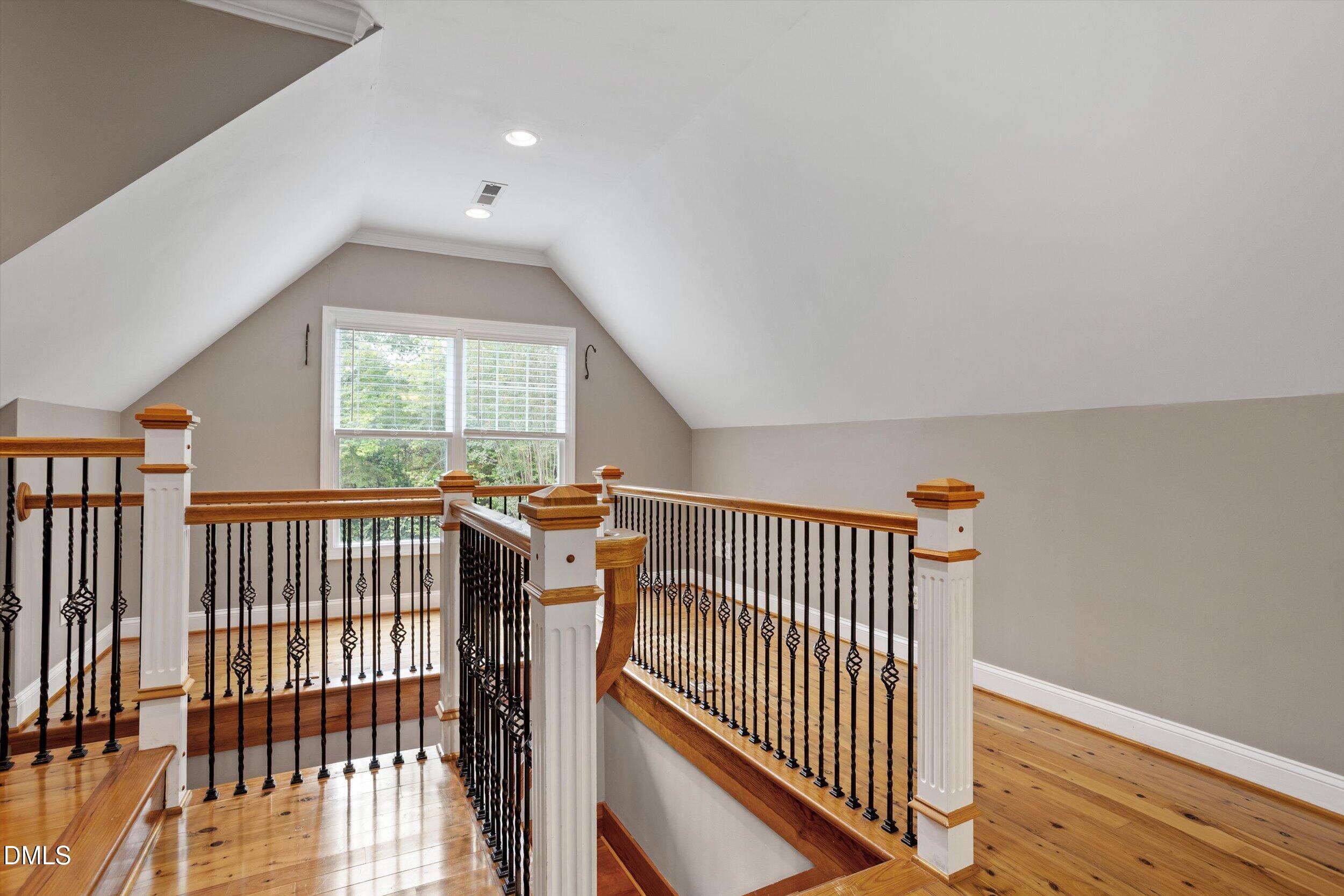 303 Bowen Road