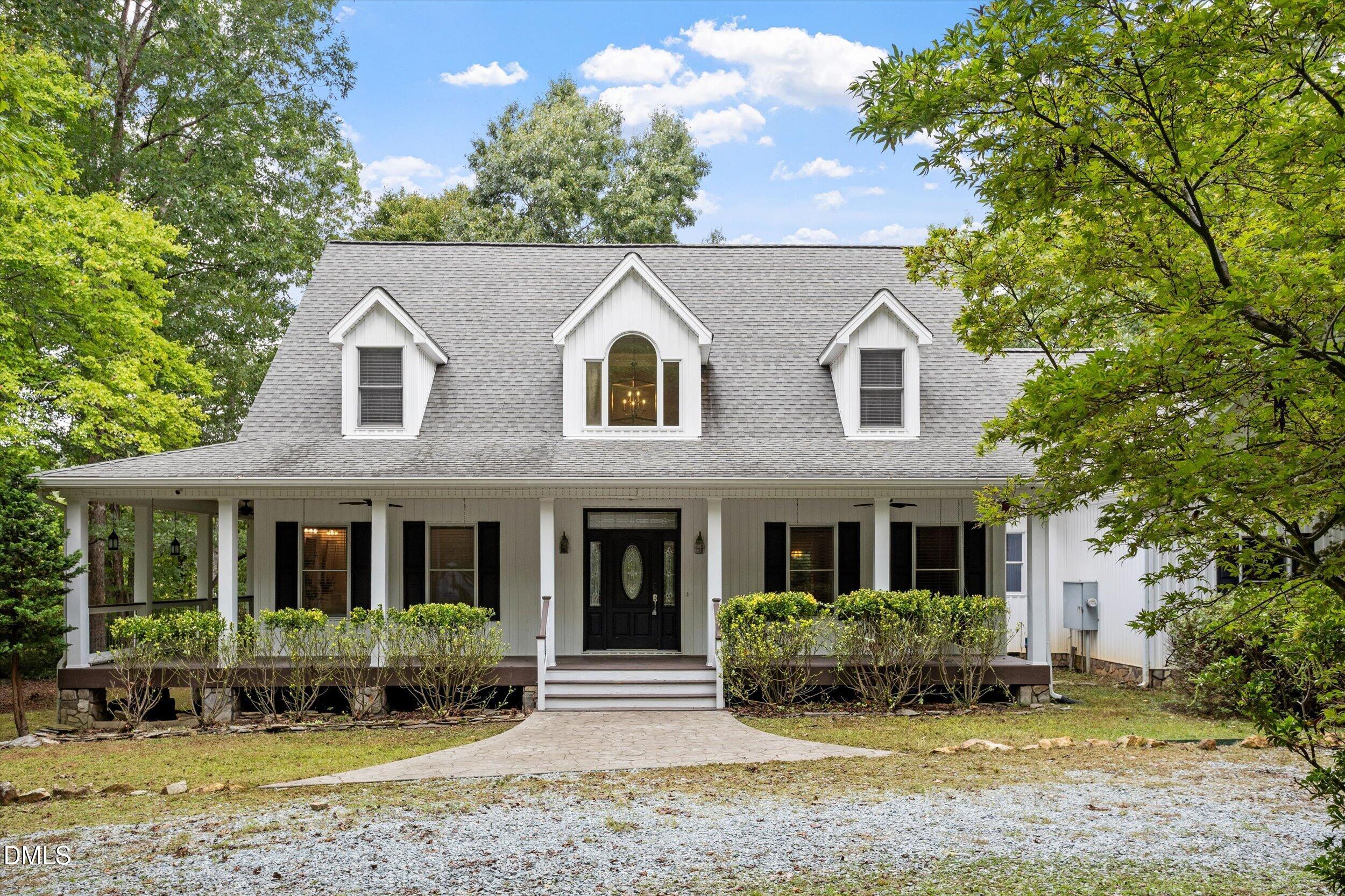 303 Bowen Road
