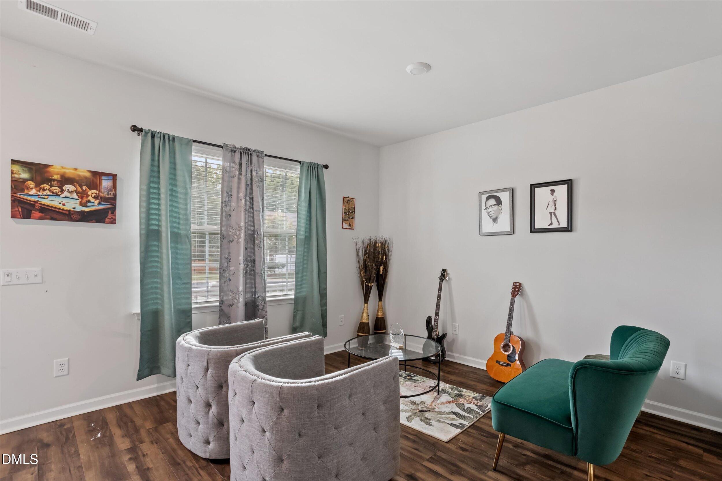 3237 Longpine Road