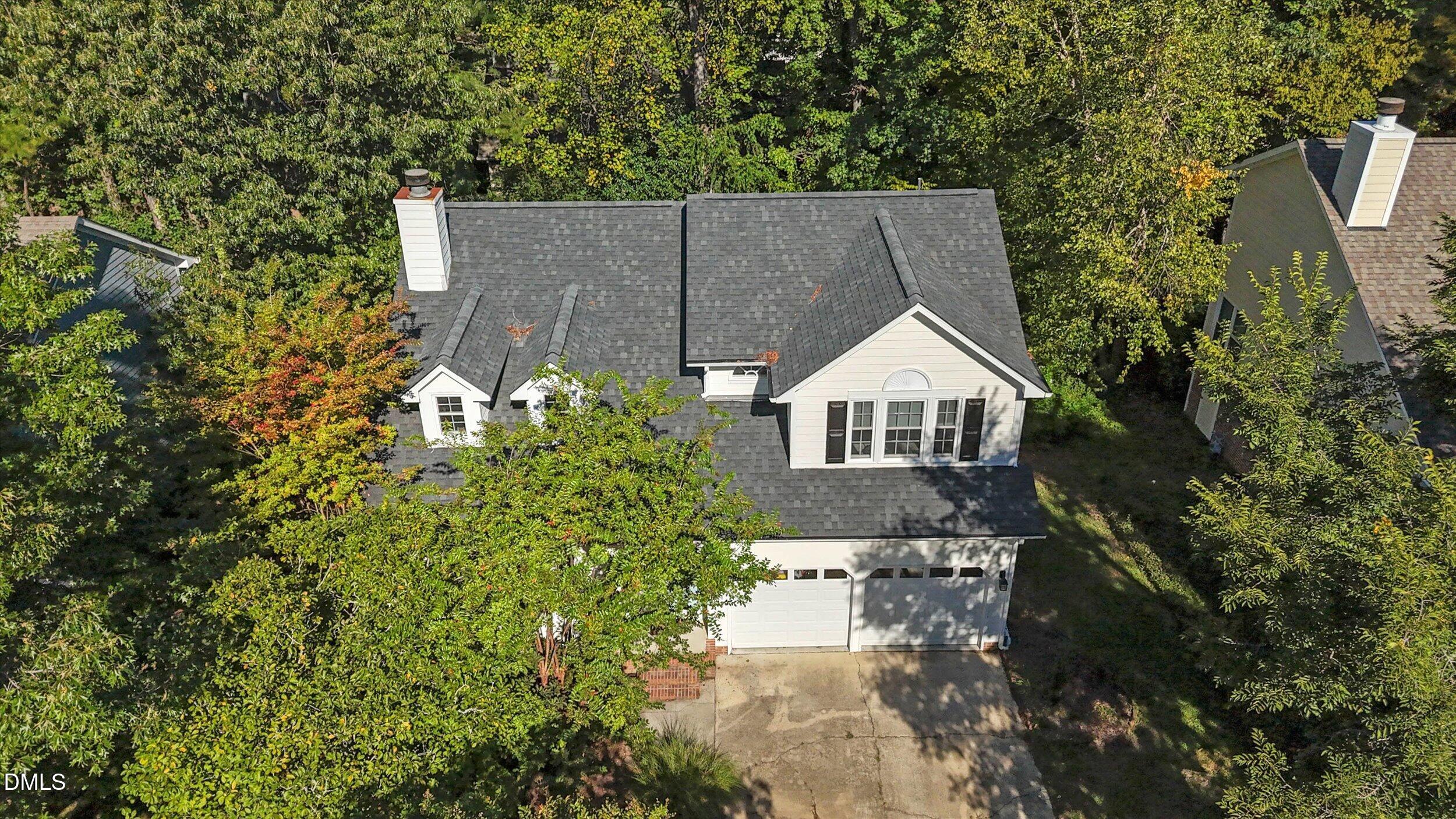 5112 Carolwood Lane