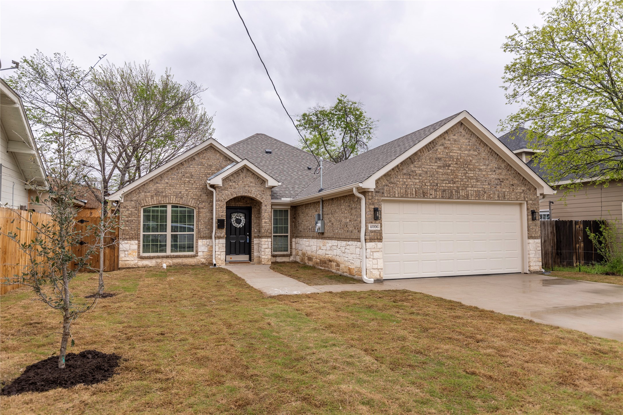 4006 Metropolitan Avenue