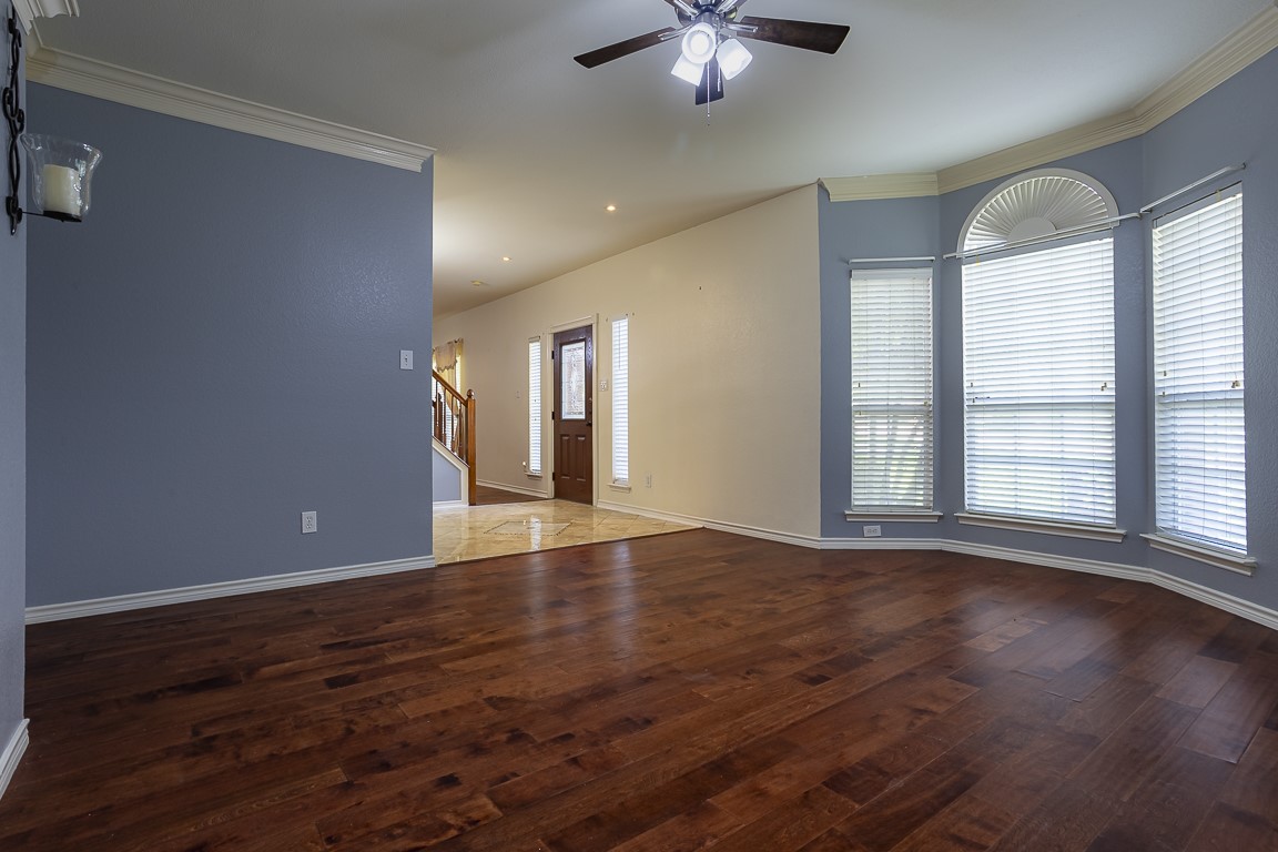 2226 Oak Grove Circle