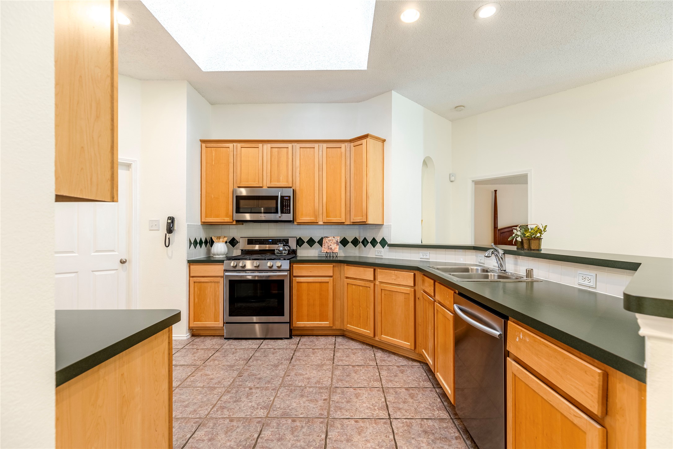 7722 Vista Creek Lane