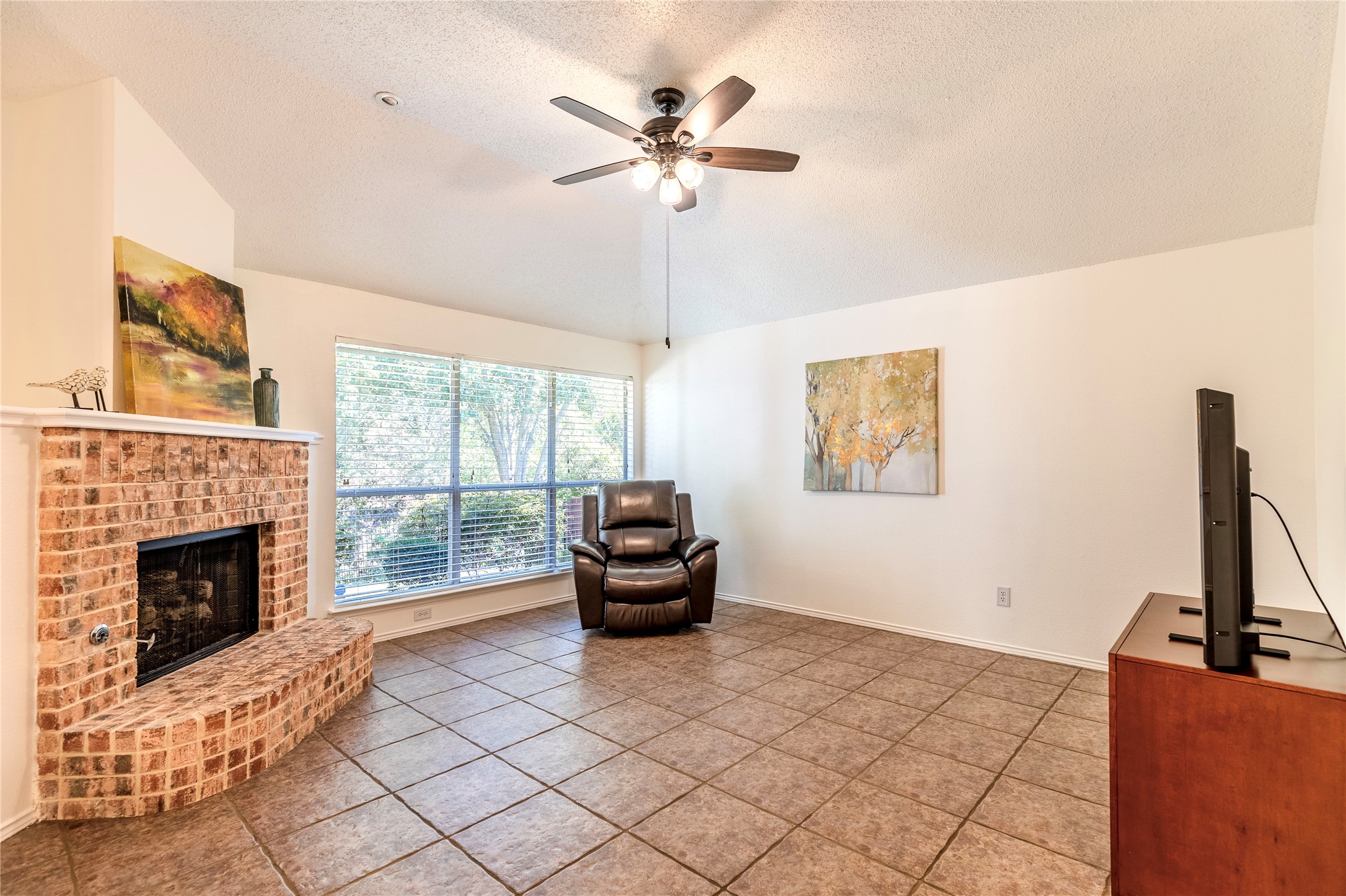 7722 Vista Creek Lane