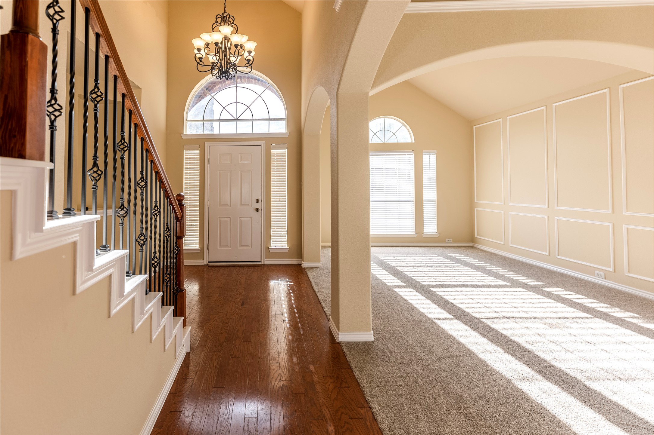 8410 Royal Montreal Drive