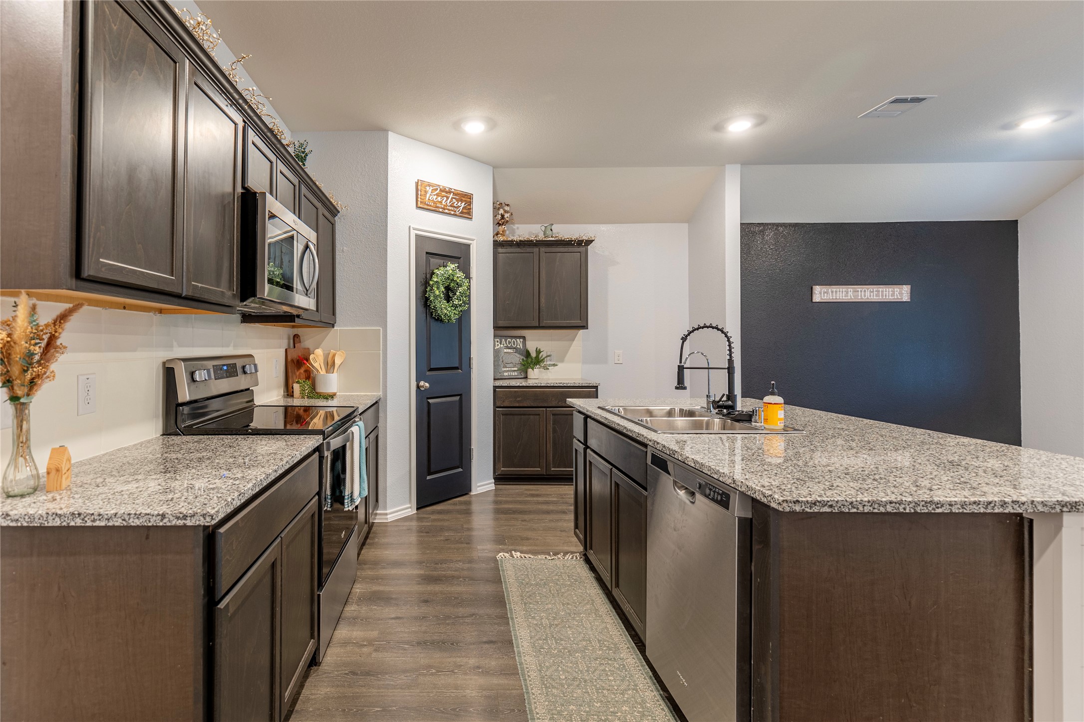 2904 Buttonbush Drive