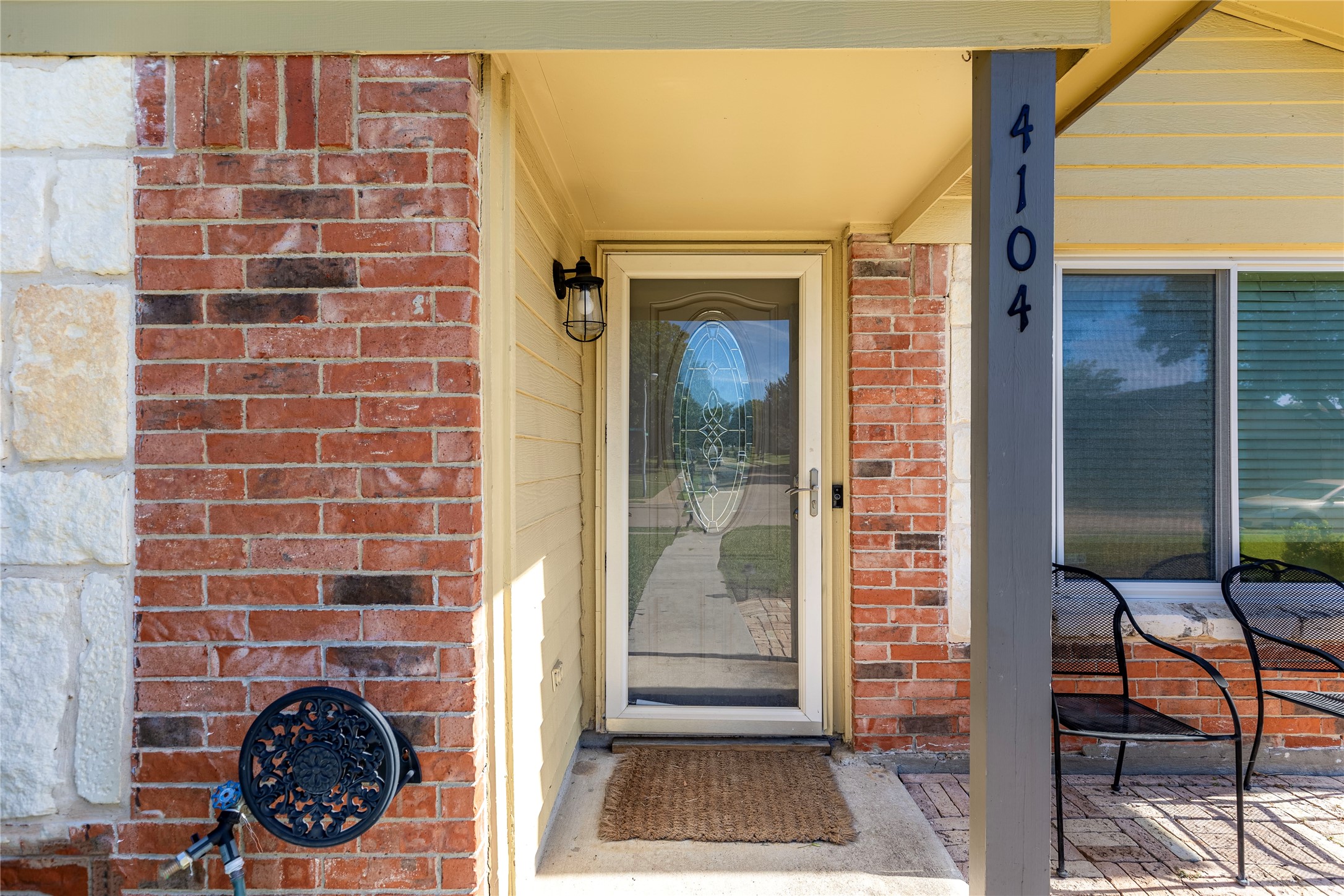 4104 Shackelford Drive