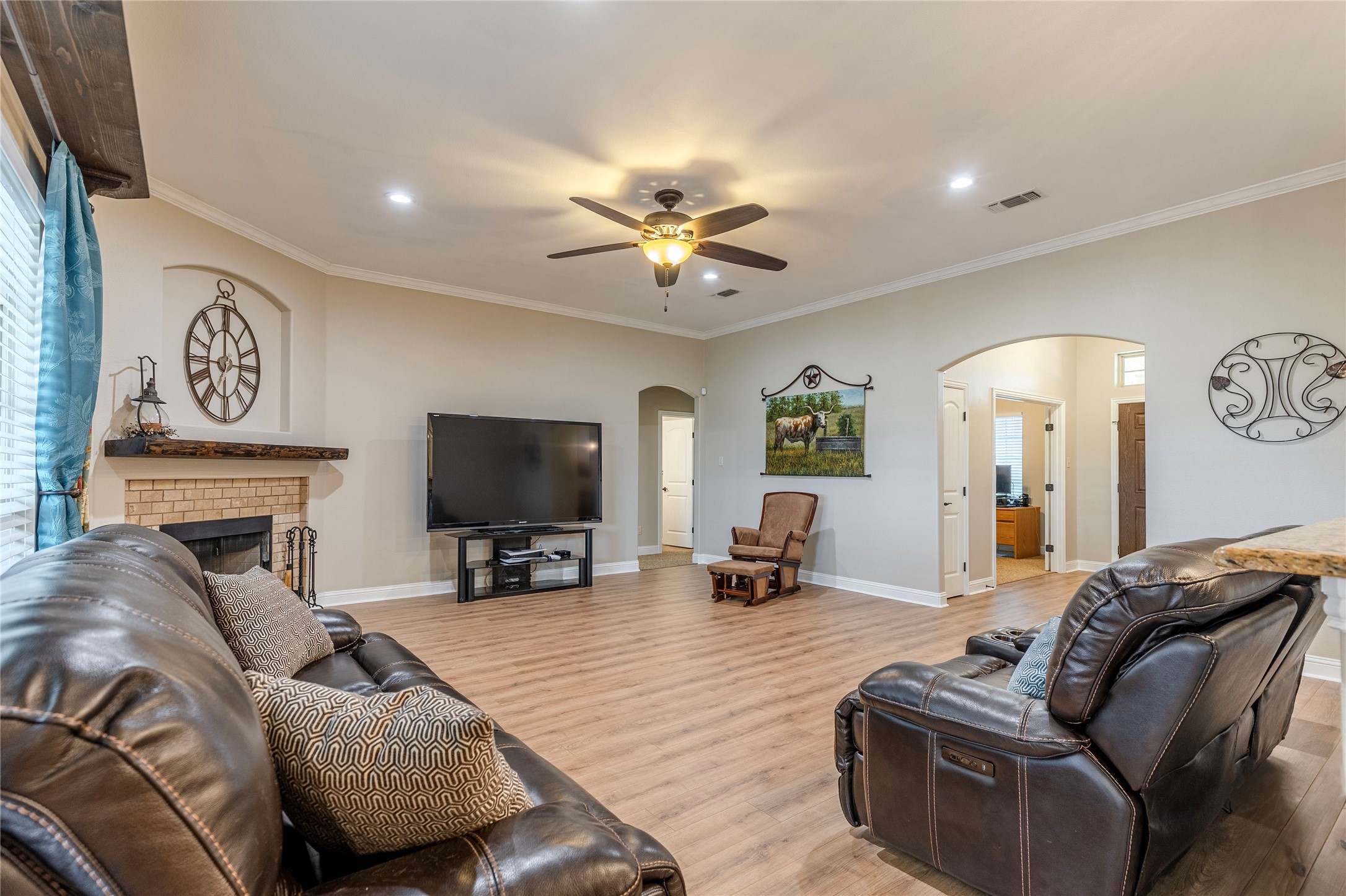 2070 Harvest Knoll Circle