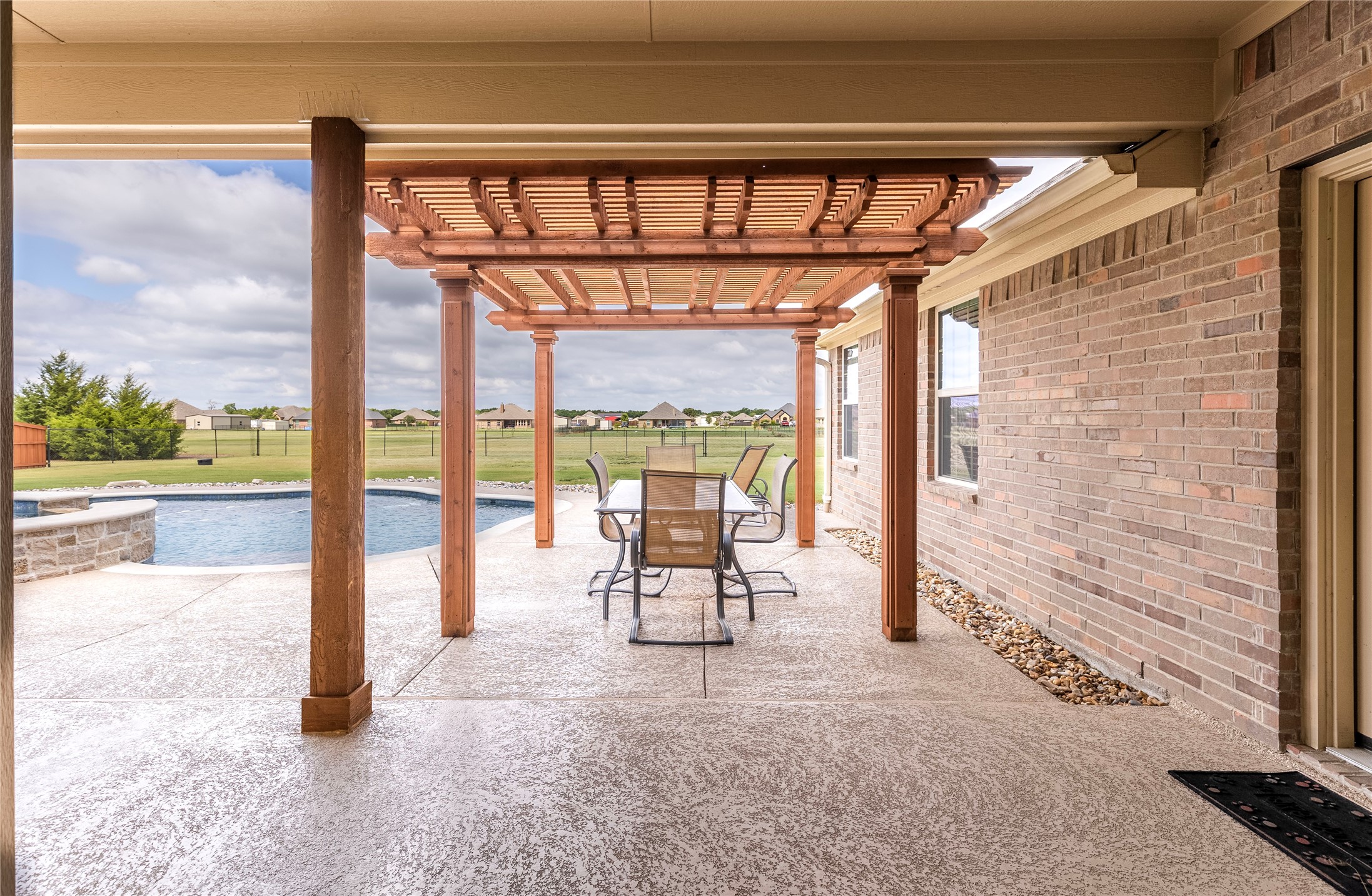 2070 Harvest Knoll Circle