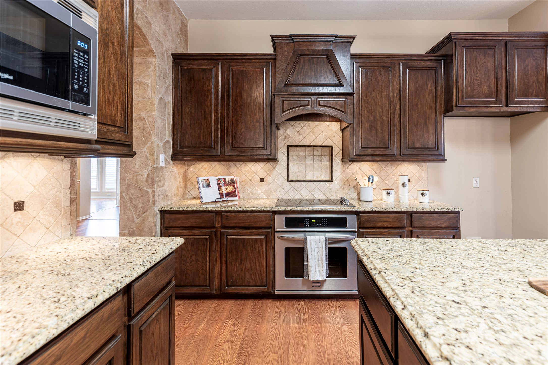 5905 Meadowcrest Lane