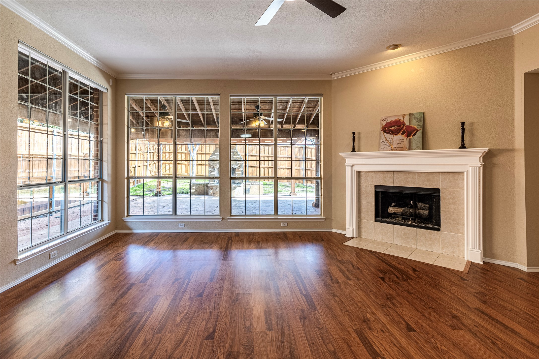 5905 Meadowcrest Lane