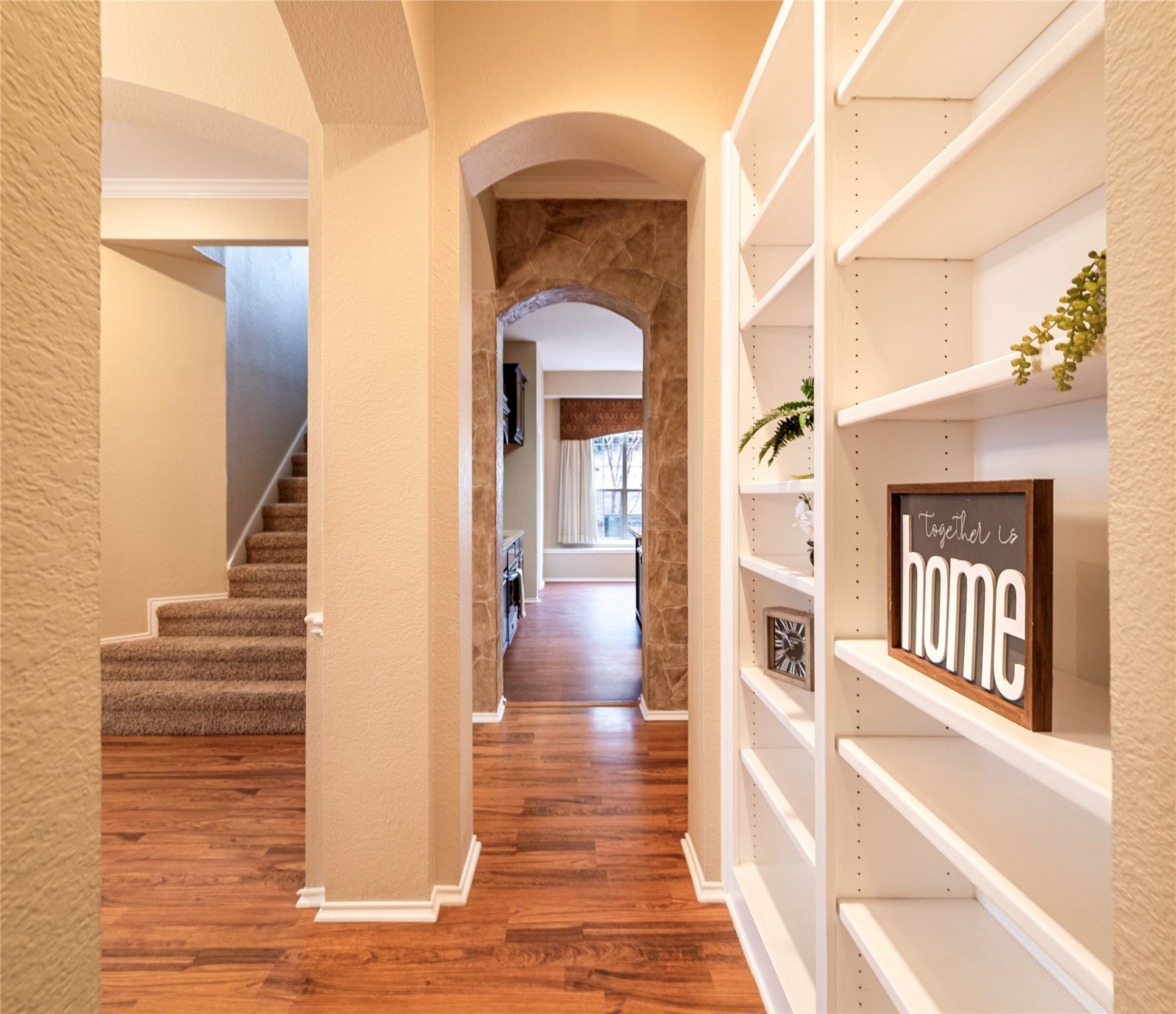 5905 Meadowcrest Lane