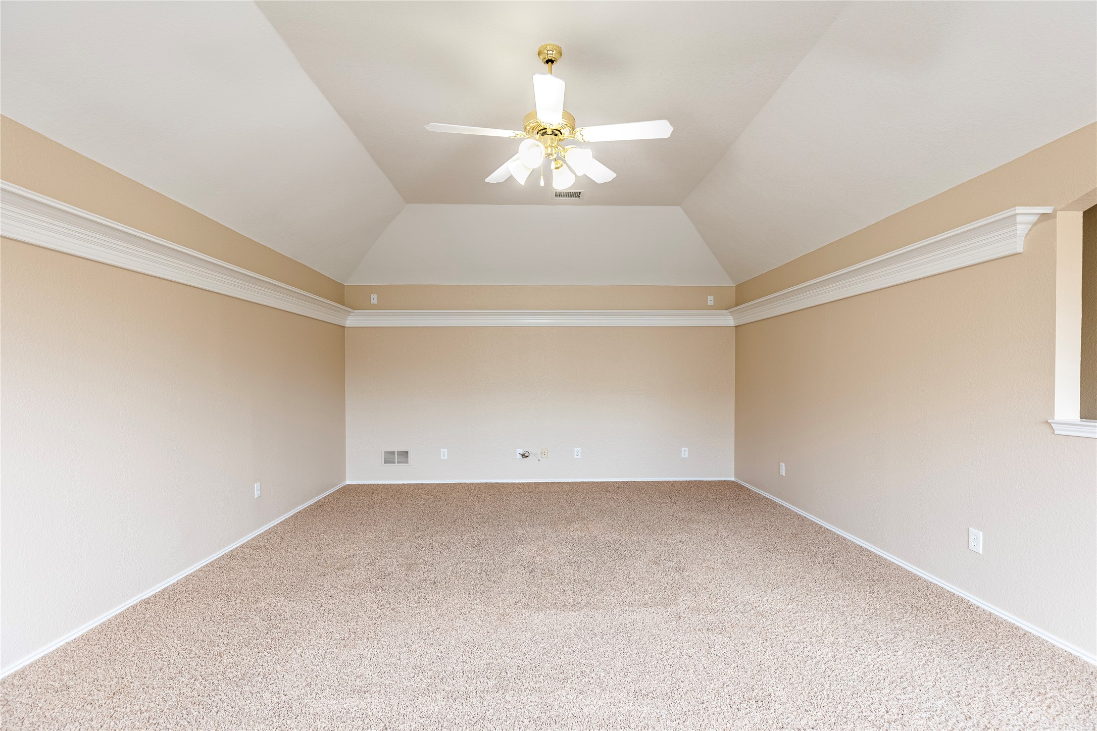 5905 Meadowcrest Lane