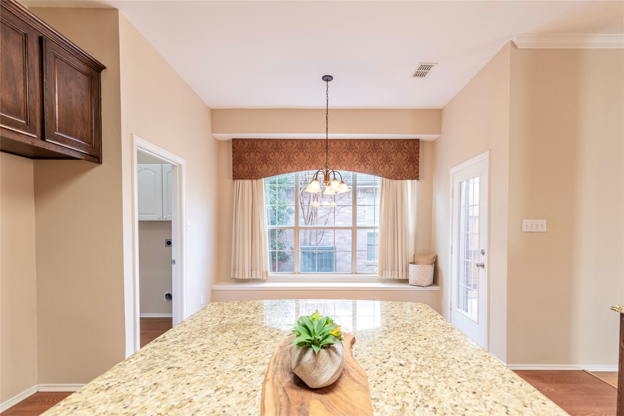 5905 Meadowcrest Lane