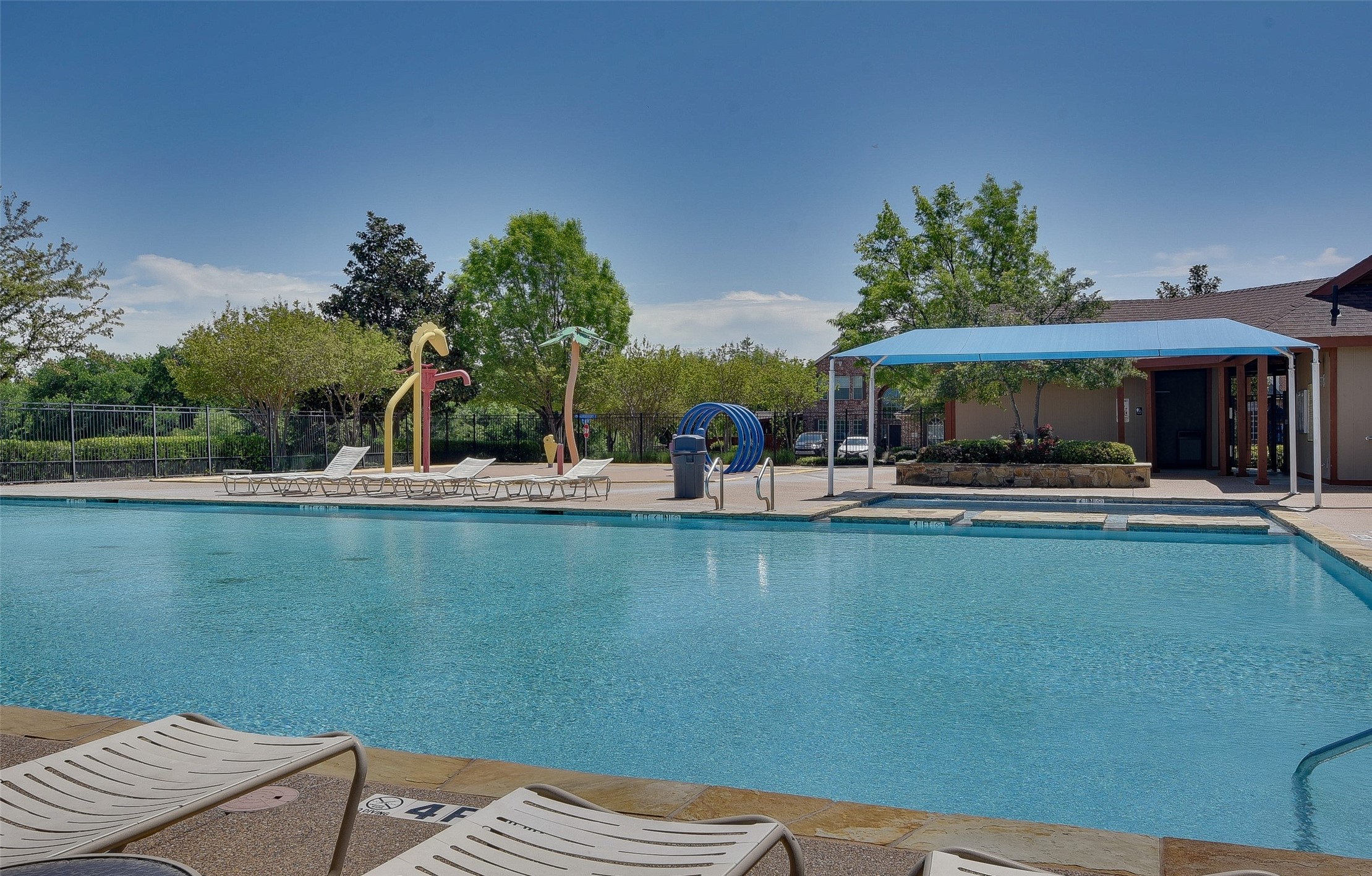 5905 Meadowcrest Lane