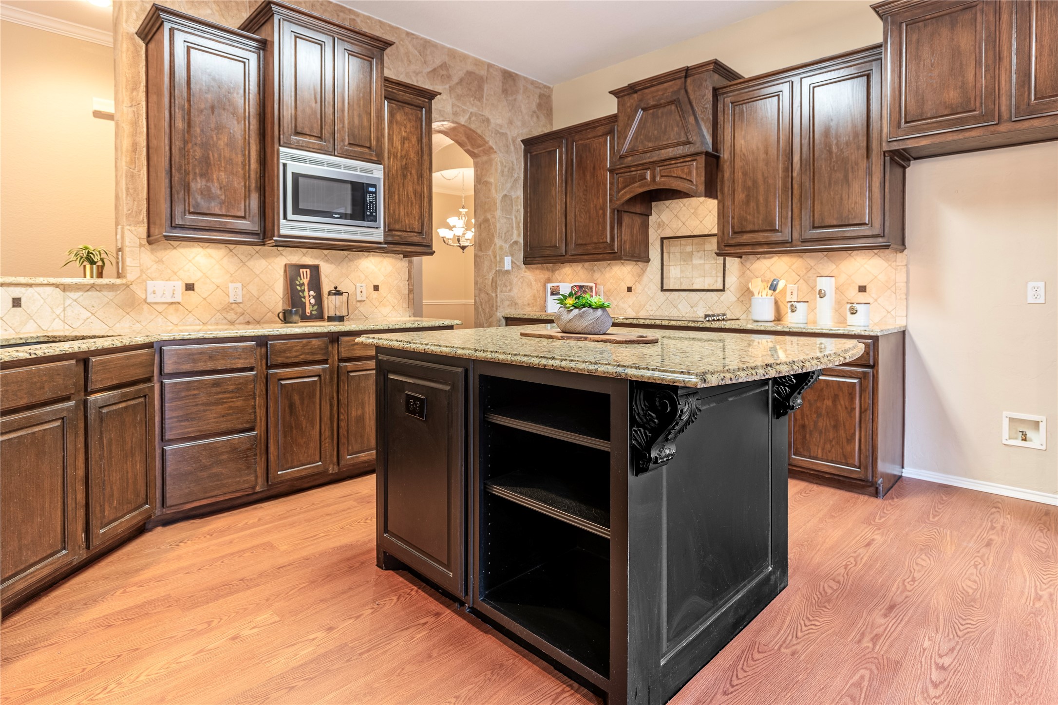 5905 Meadowcrest Lane