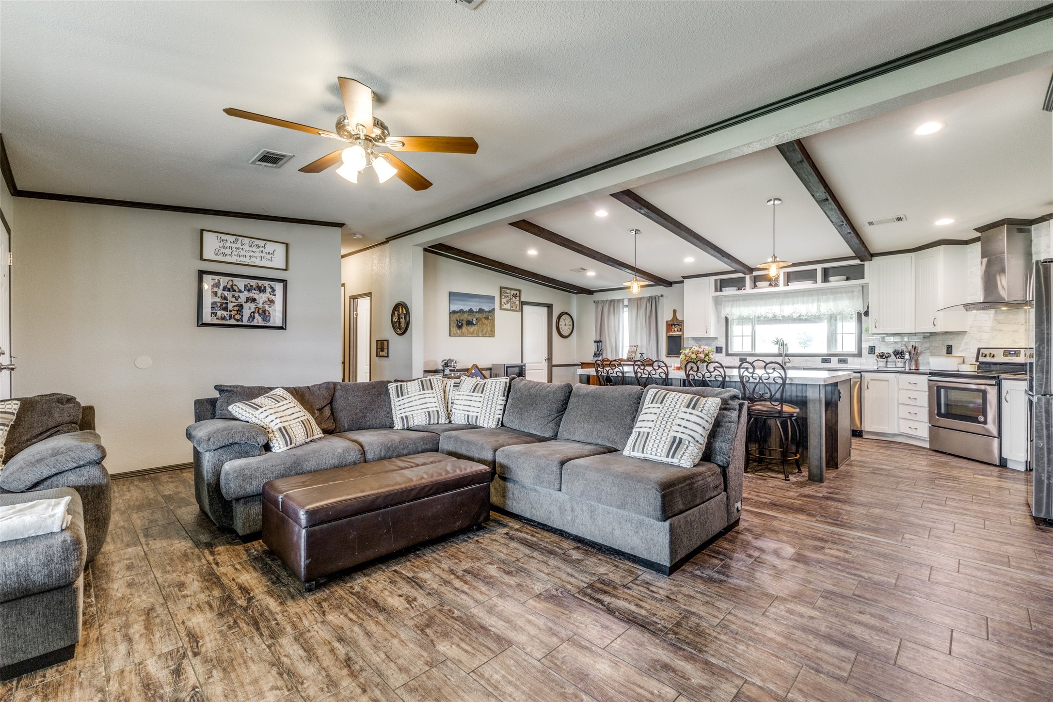 19776 County Road 4043